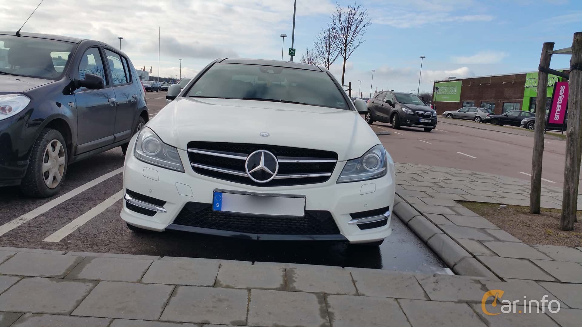 Mercedes-Benz C 250 Coupé BlueEFFICIENCY  7G-Tronic Plus, 204hp, 2011