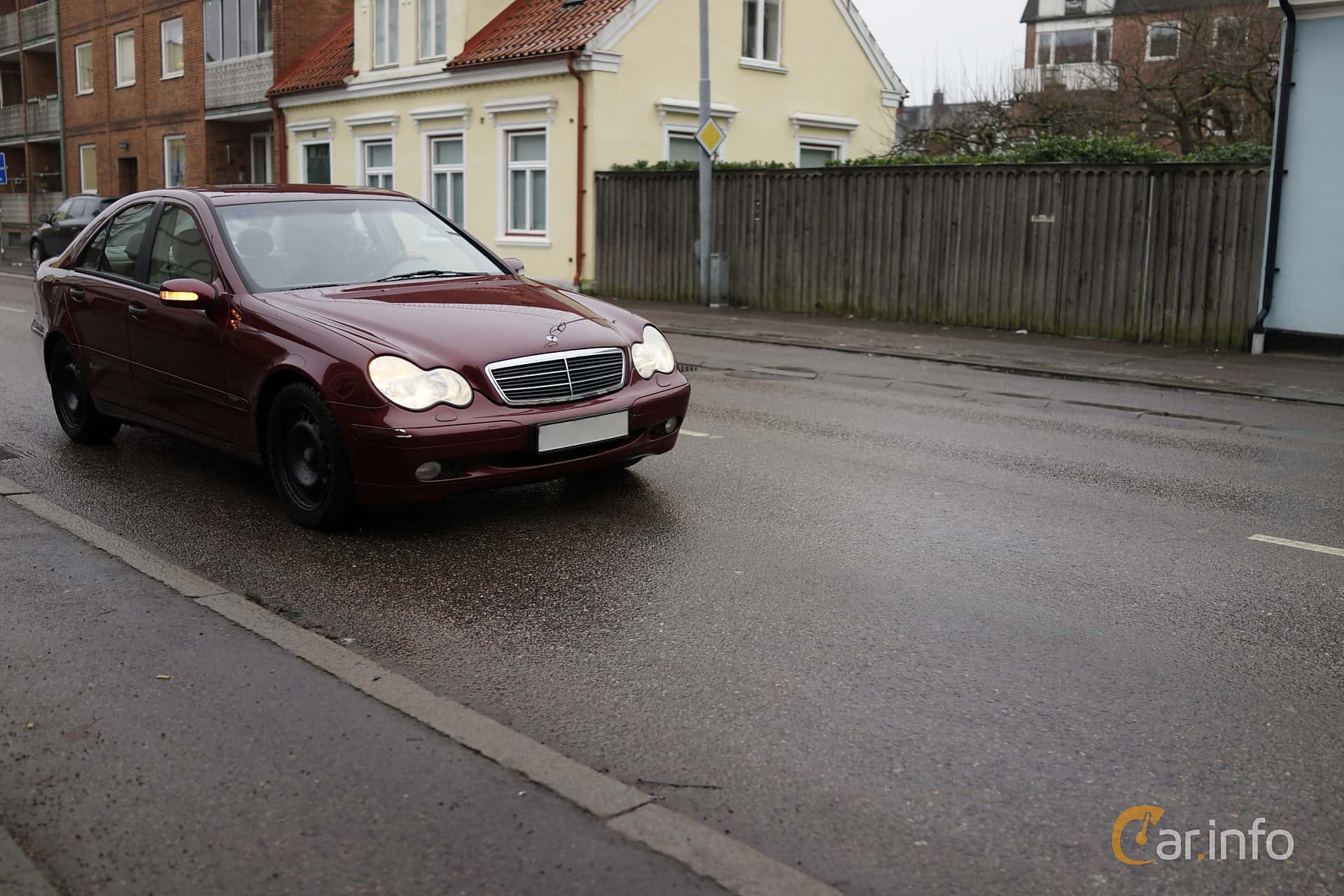 Mercedes-Benz C 200 Kompressor  Automatic, 163hp, 2003