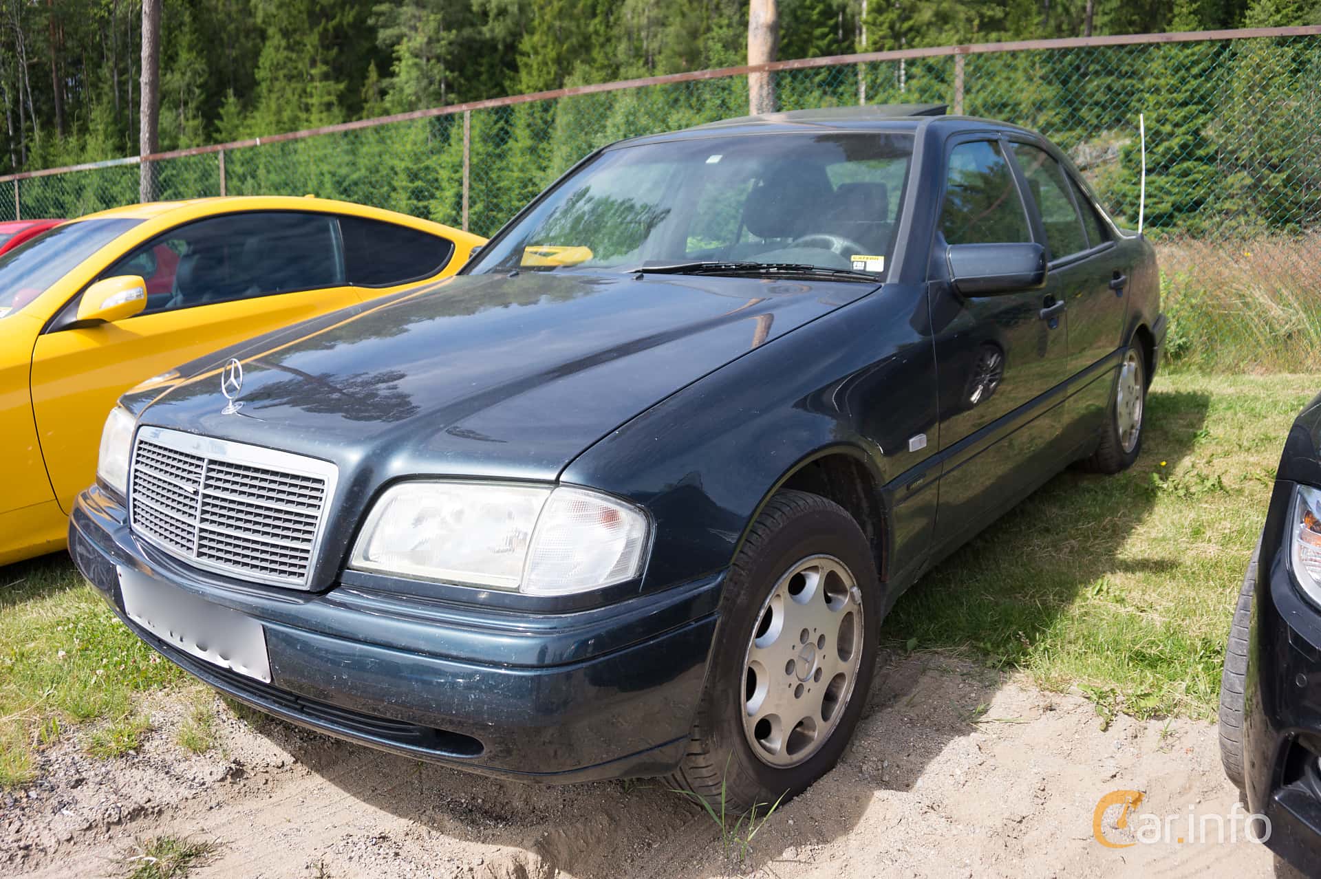 Mercedes-Benz C 180  Manual, 122hp, 1996