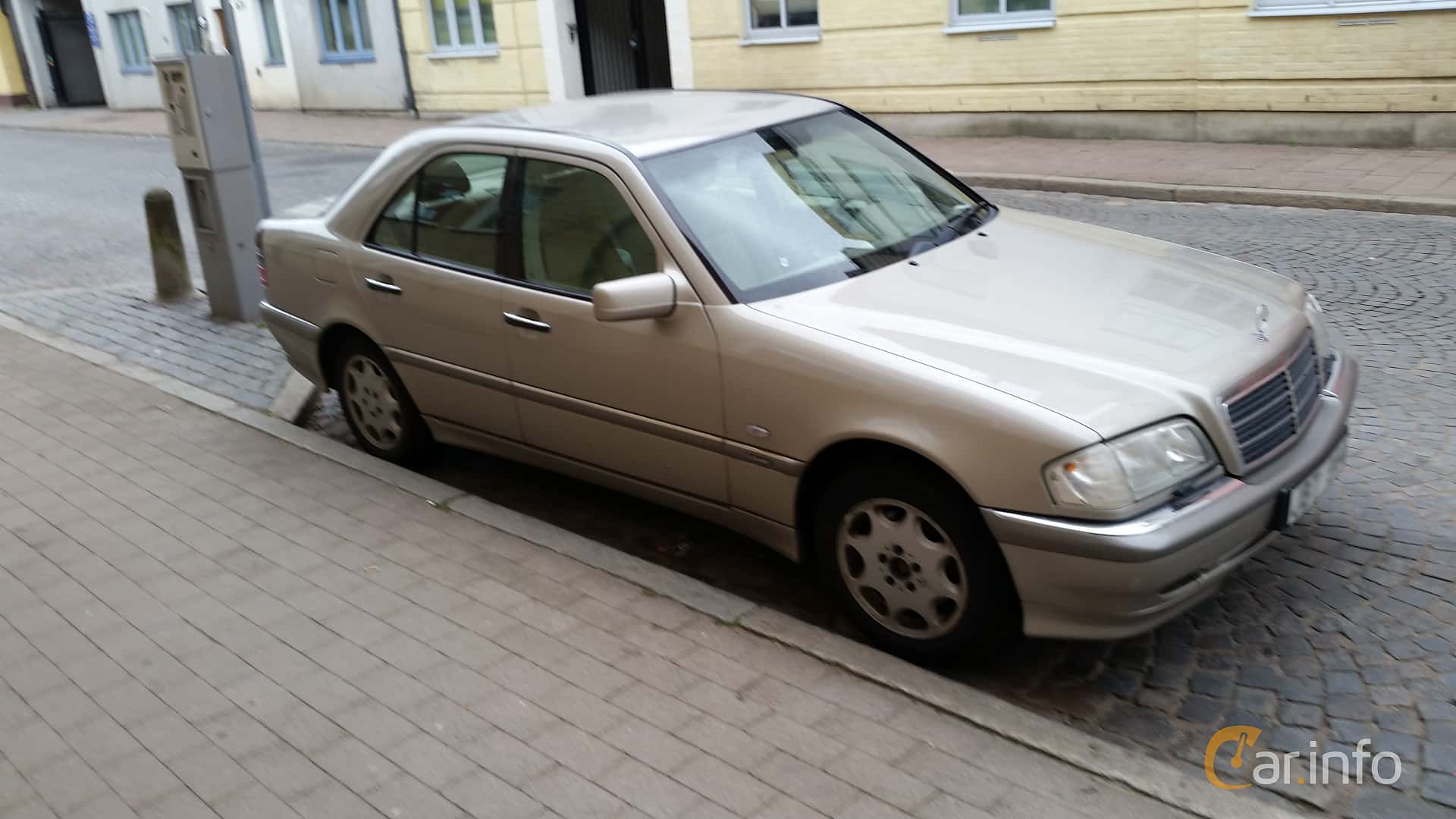 Mercedes-Benz C 240  Manual, 170hp, 2000
