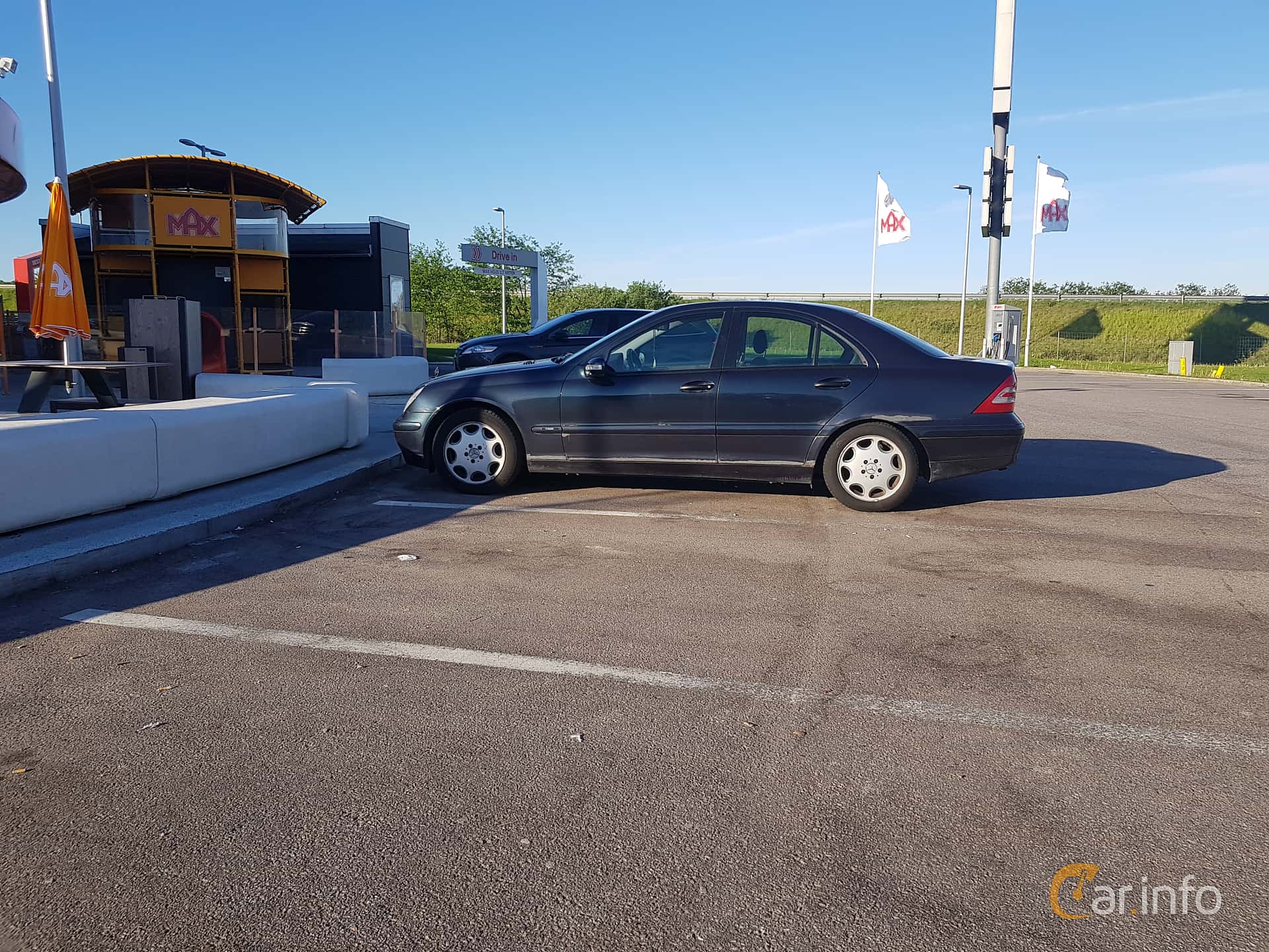 Mercedes-Benz C 240  Manual, 170hp, 2001