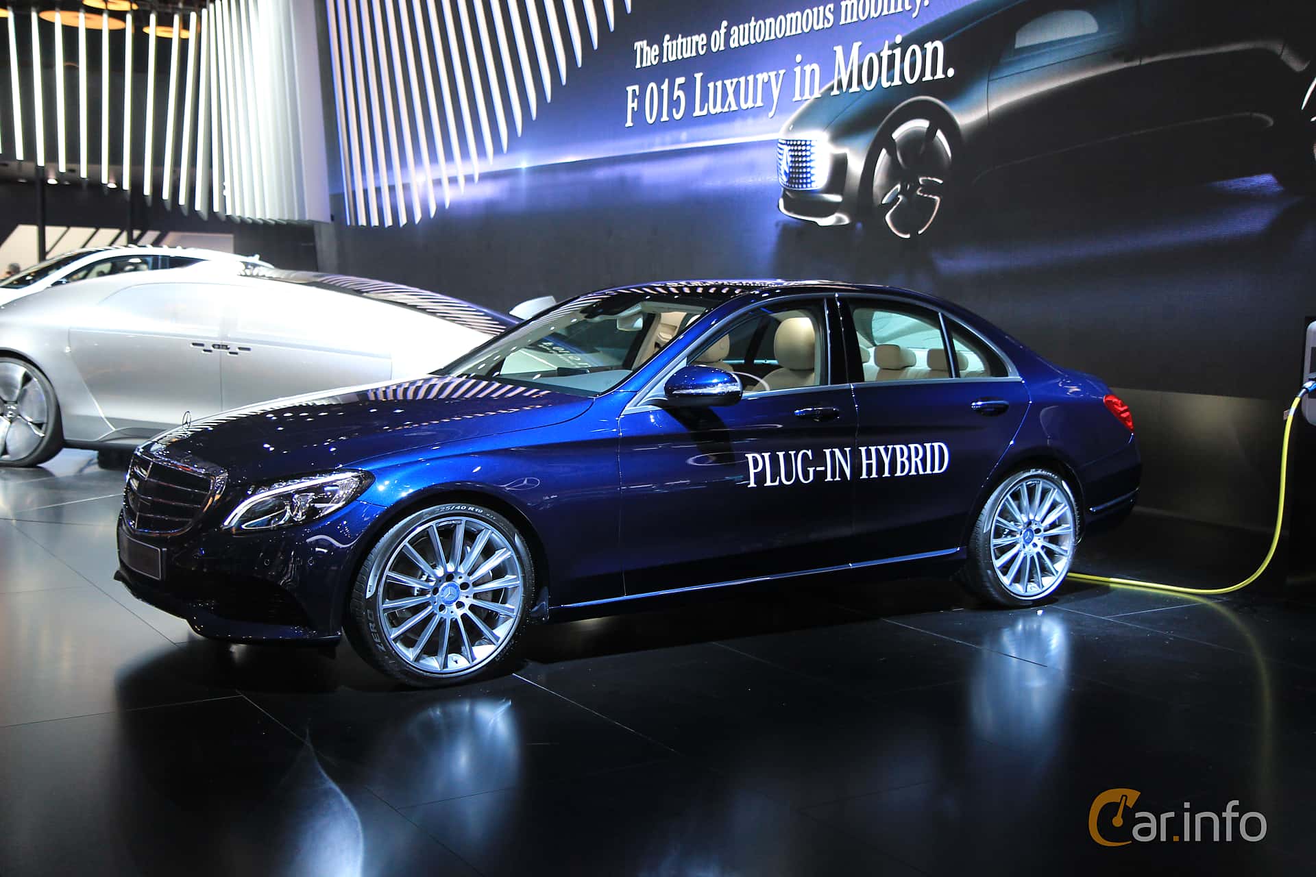 Mercedes-Benz C 350 e  7G-Tronic Plus, 279hp, 2015