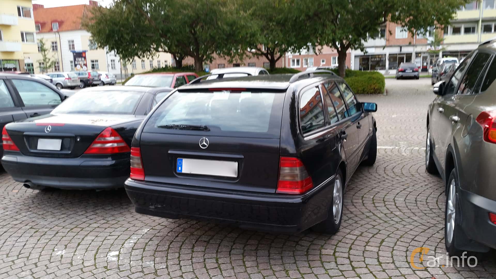 Mercedes-Benz C 230 T Kompressor  Manual, 193hp, 2000