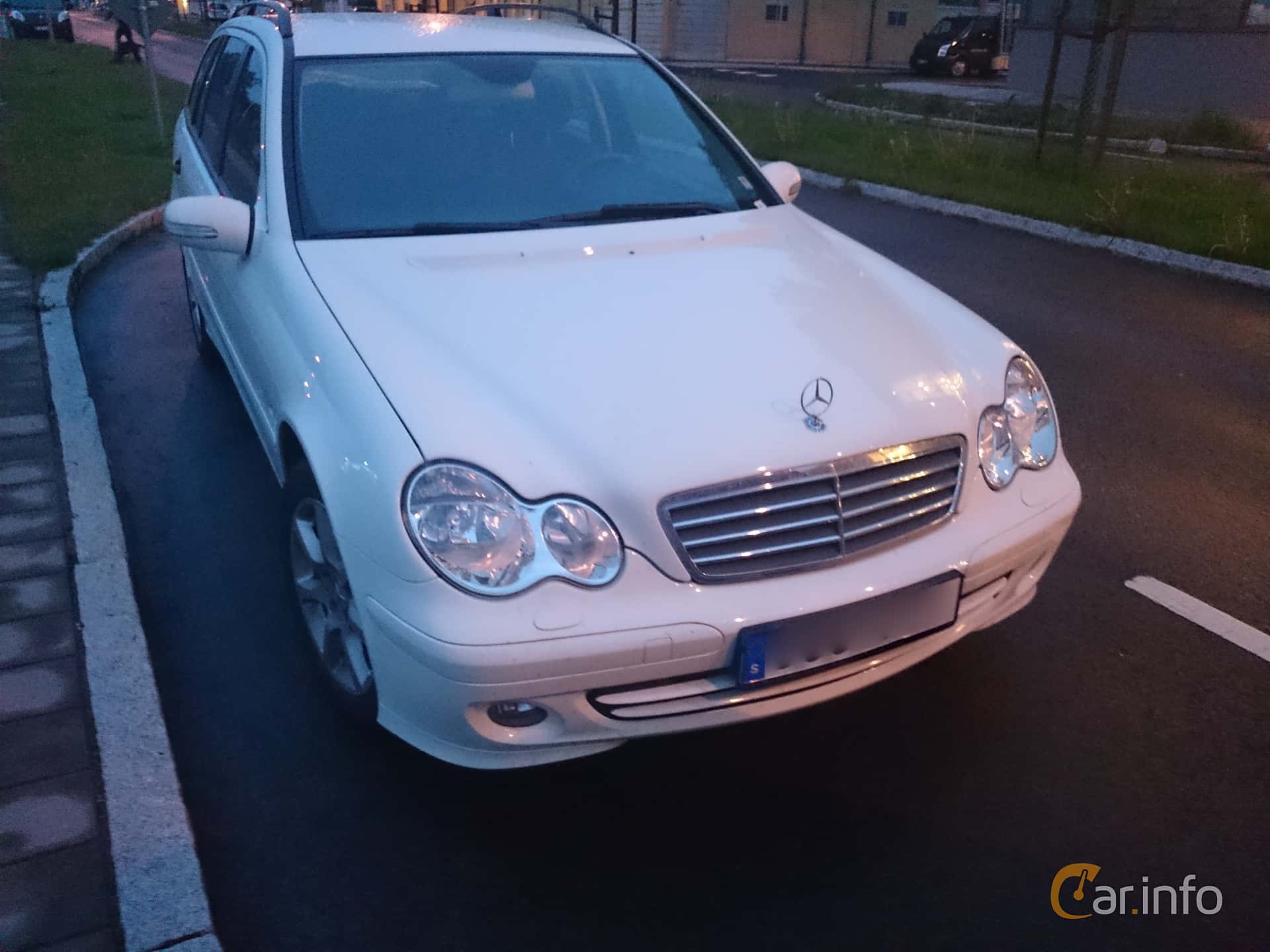 Mercedes-Benz C 180 T Kompressor  Manual, 143hp, 2007