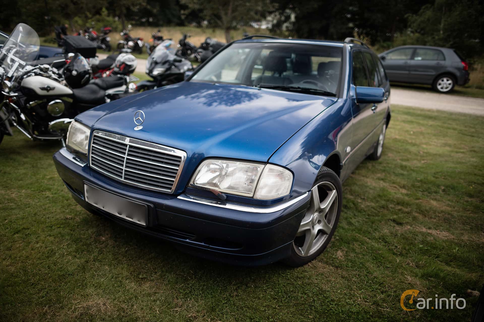 Mercedes-Benz C 200 T Kompressor  163hp, 2001