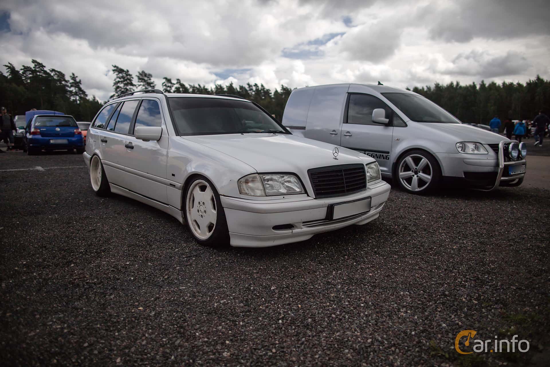 Mercedes-Benz C 200 T  Manual, 136hp, 2001