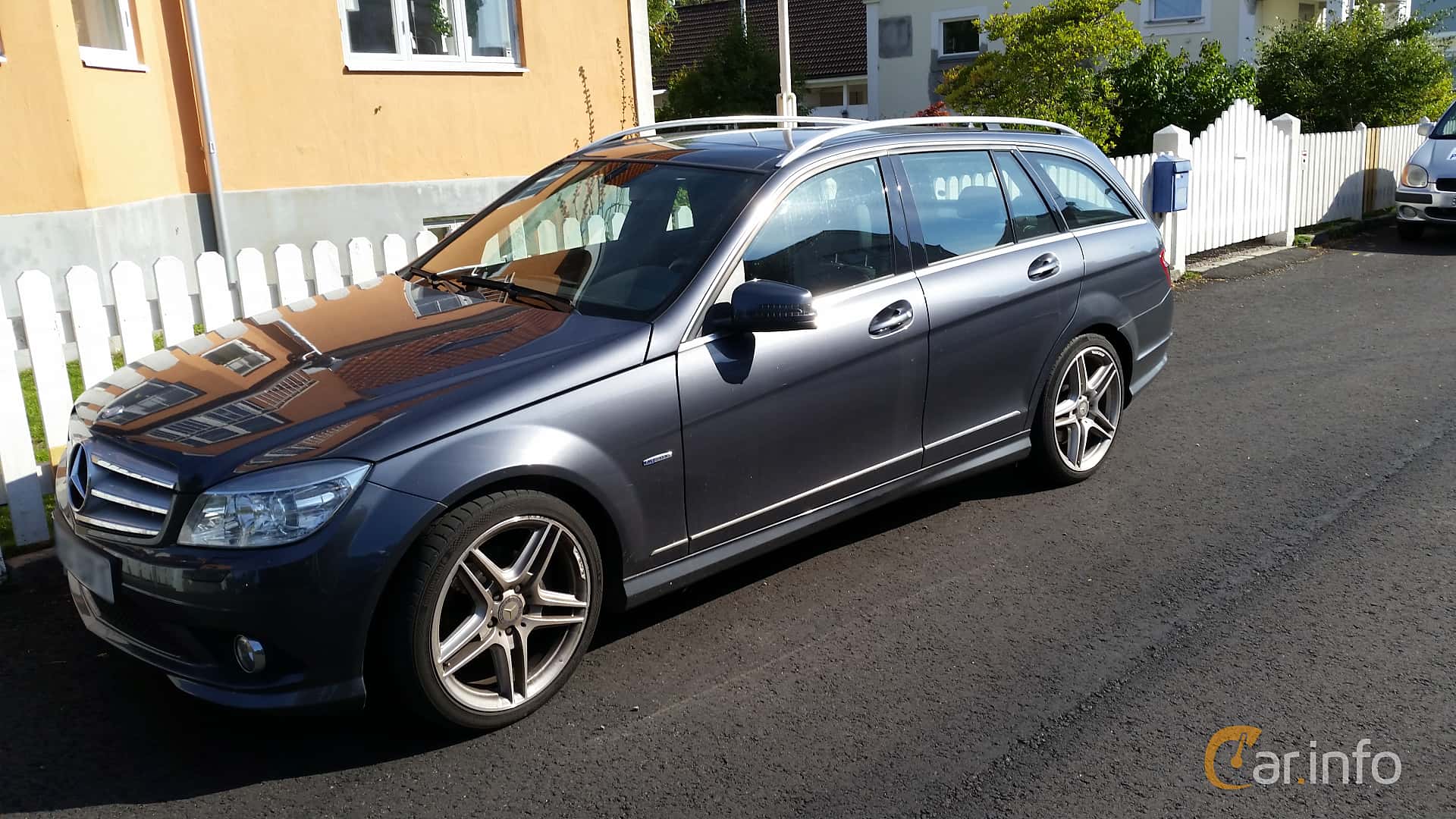 Mercedes-Benz C 220 T CDI BlueEFFICIENCY  5G-Tronic, 170hp, 2011