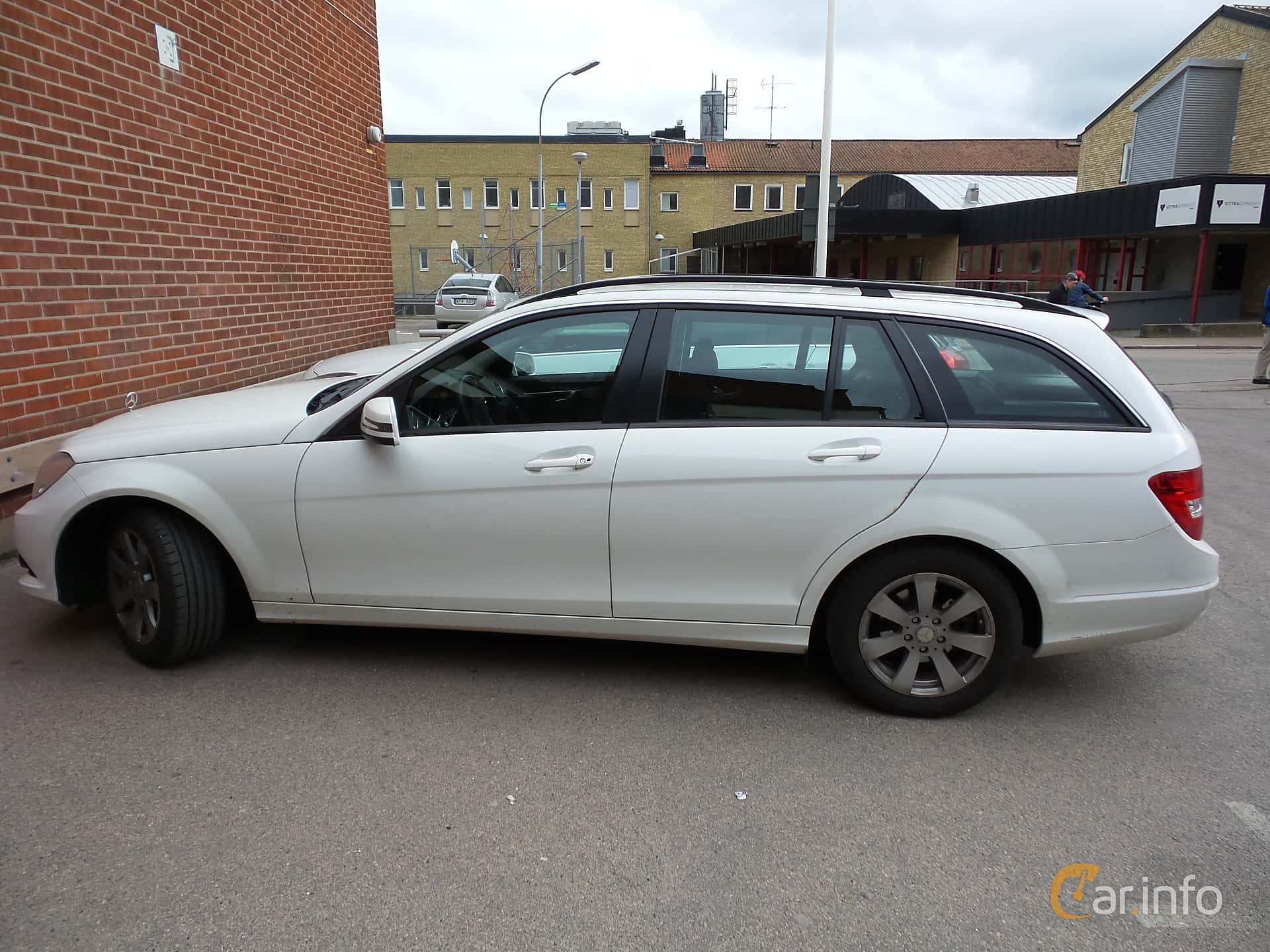 Mercedes-Benz C 180 T CDI BlueEFFICIENCY  7G-Tronic Plus, 120hp, 2013