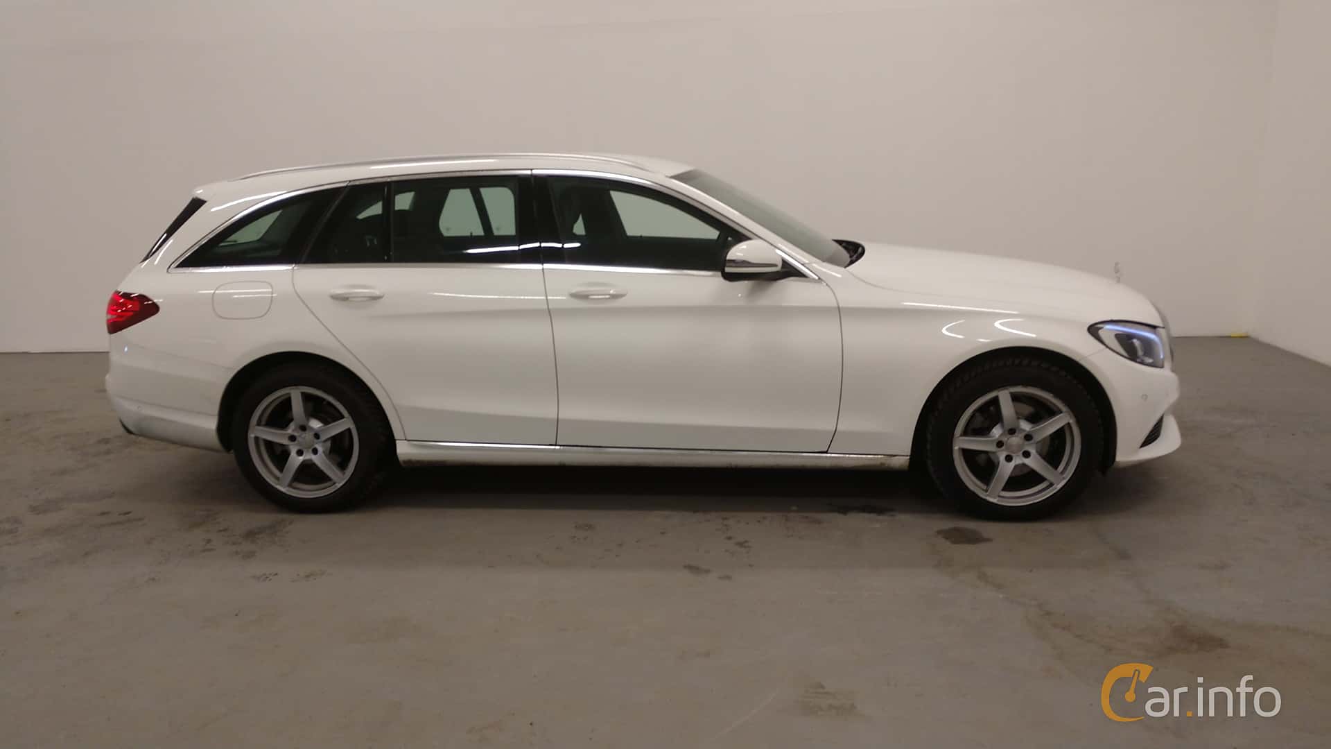 Mercedes-Benz C 200 T  Manual, 184hp, 2016