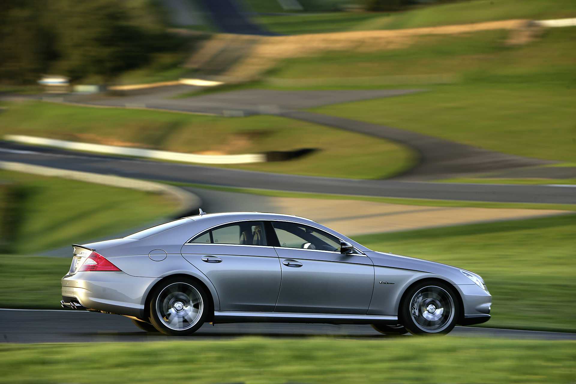 Mercedes-Benz CLS 63 AMG  7G-Tronic, 514hp, 2010