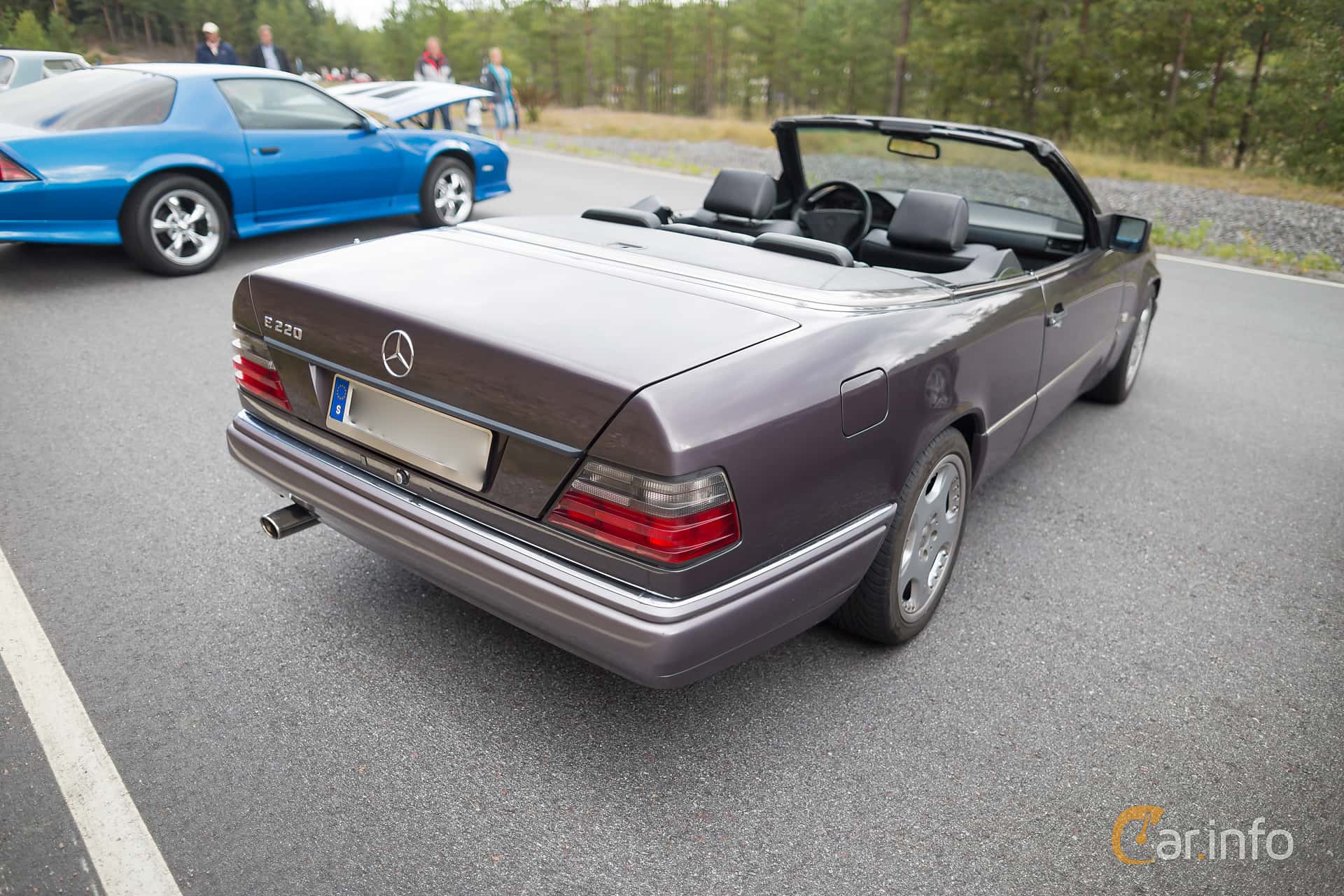 Mercedes-Benz E 220 Cabriolet  Automatic, 150hp, 1994