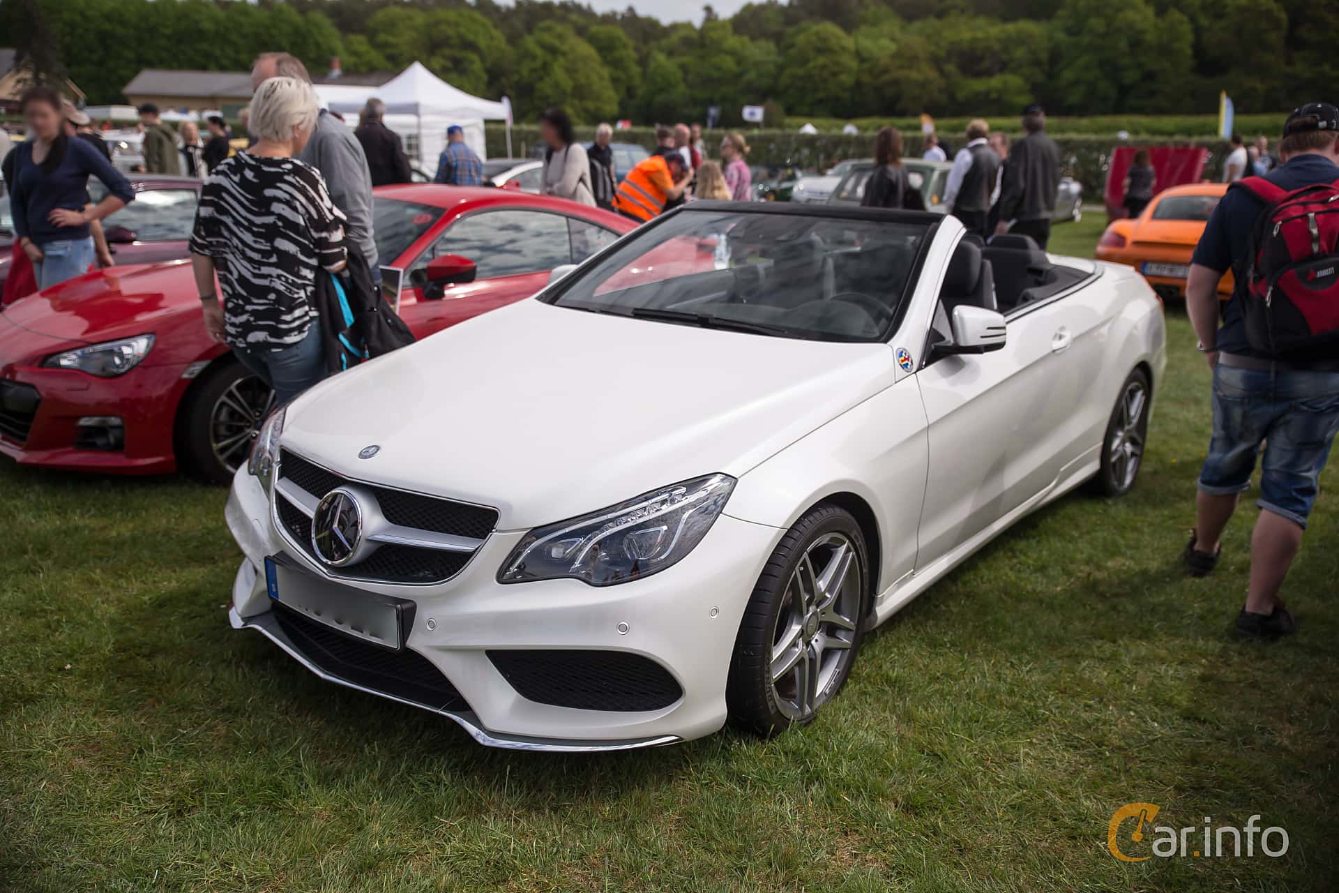 Mercedes-Benz E 350 Cabriolet BlueEFFICIENCY  7G-Tronic Plus, 306hp, 2013