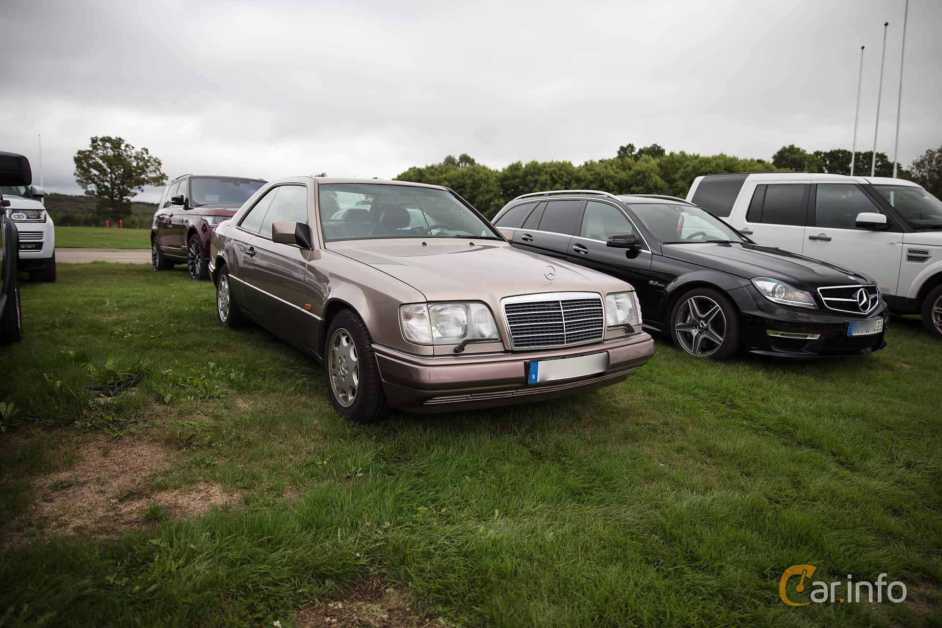 Mercedes-Benz E 220 Coupé  Manual, 150hp, 1996