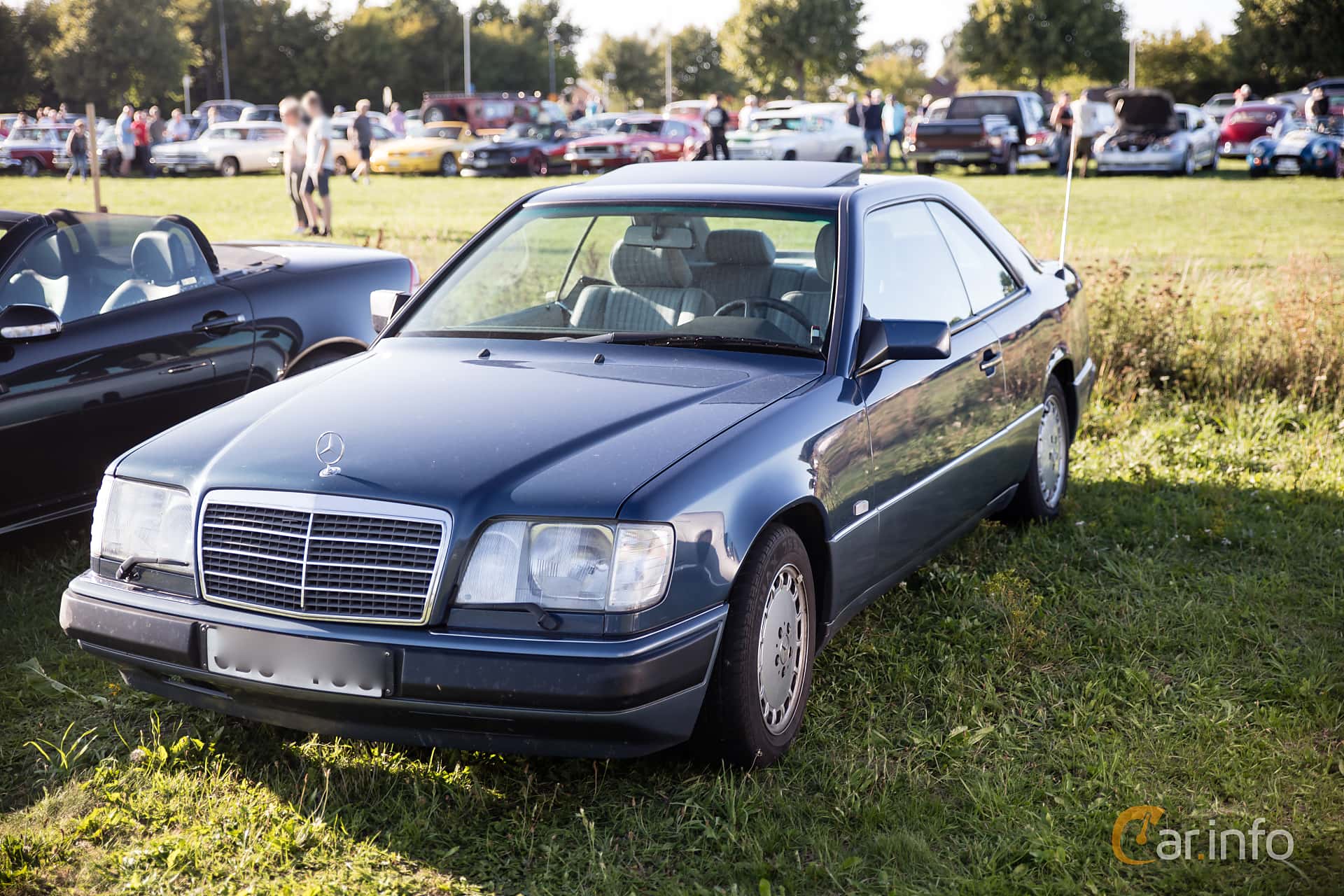 Mercedes-Benz 230 CE Coupé  Manual, 132hp, 1991