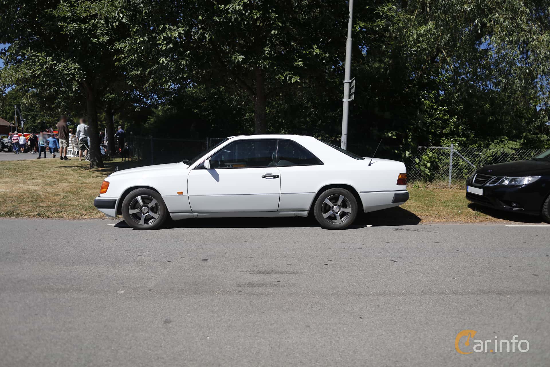 Mercedes-Benz 230 CE Coupé  Manual, 132hp, 1993