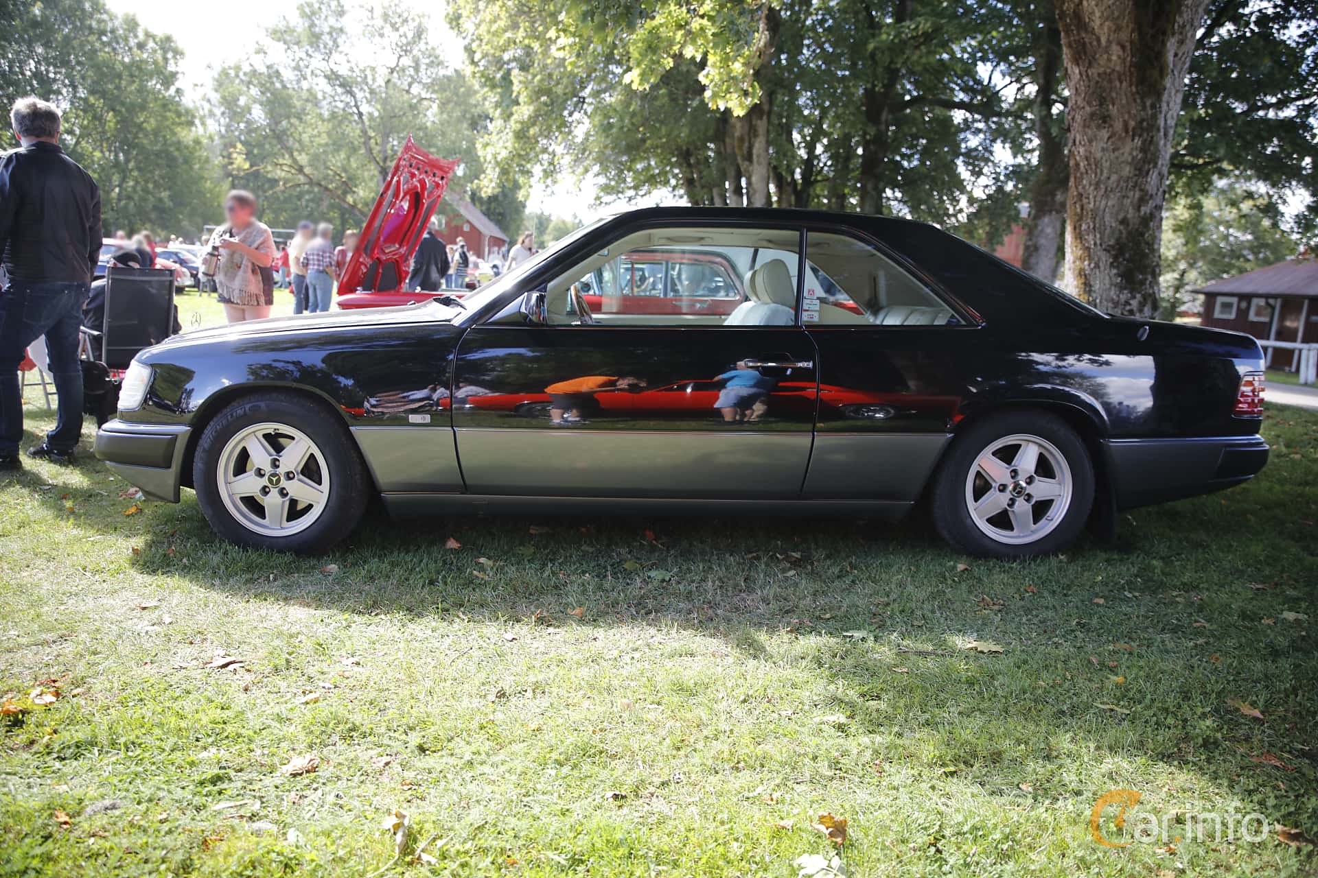 Mercedes-Benz 230 CE Coupé  132hp, 1990