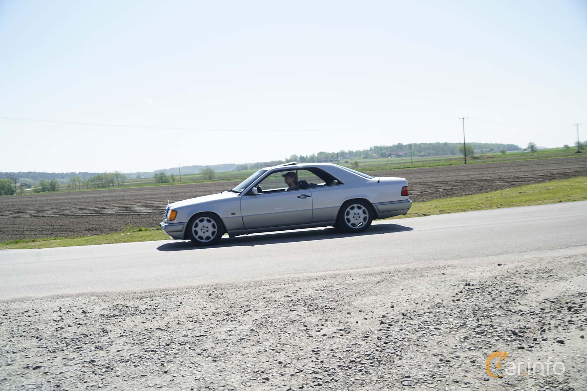 Mercedes-Benz 300 CE-24  Manual, 220hp, 1992