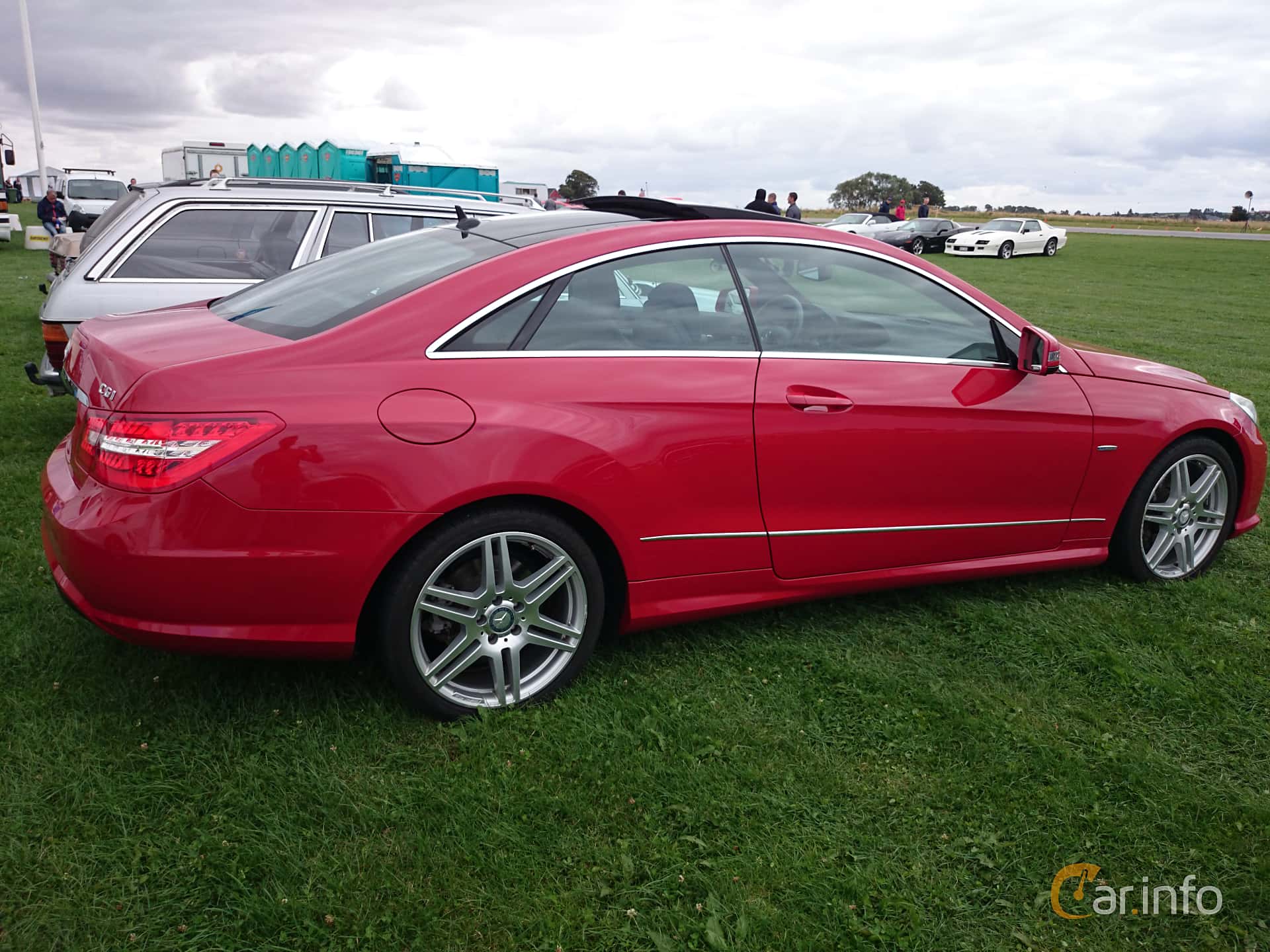 Mercedes-Benz E 250 Coupé BlueEFFICIENCY  7G-Tronic Plus, 204hp, 2013
