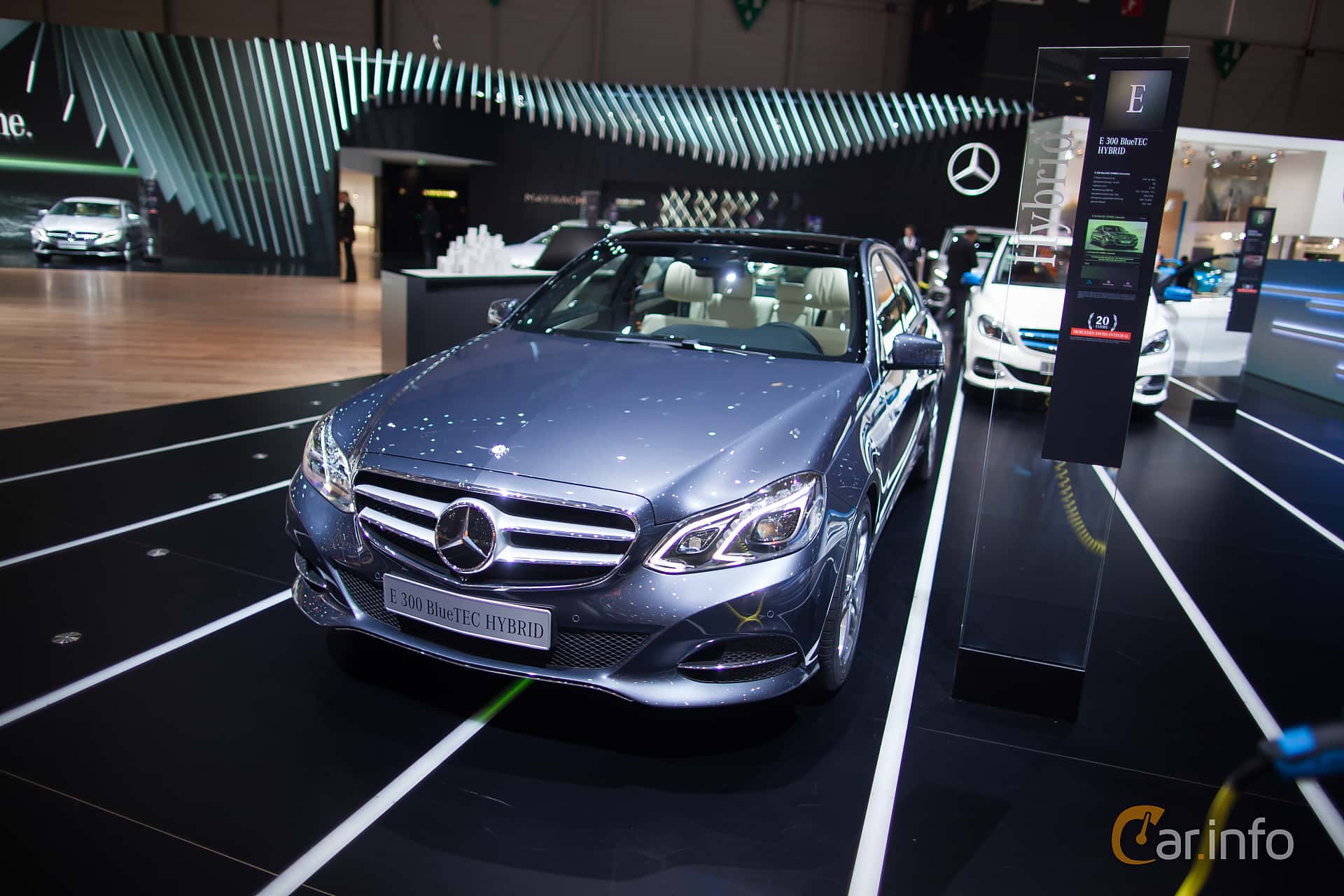 Mercedes-Benz E 300 BlueTEC HYBRID  7G-Tronic Plus, 231hp, 2016