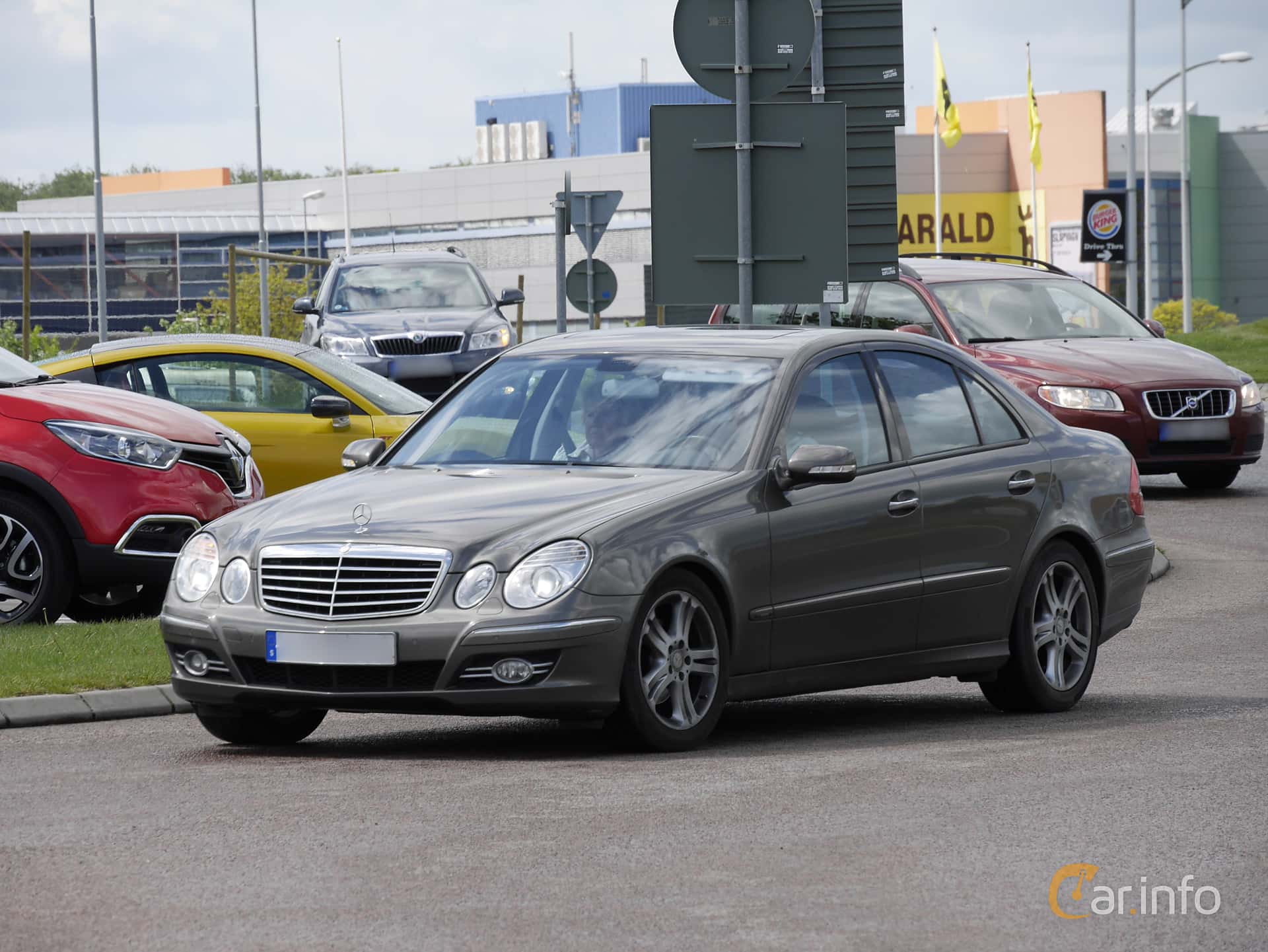 Mercedes-Benz E 230  204hp, 2009