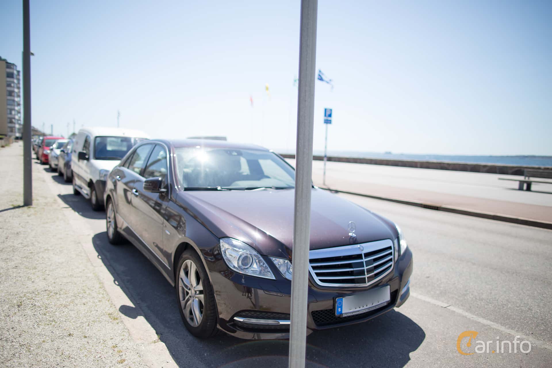 Mercedes-Benz E 350 CGI BlueEFFICIENCY  7G-Tronic, 292hp, 2011