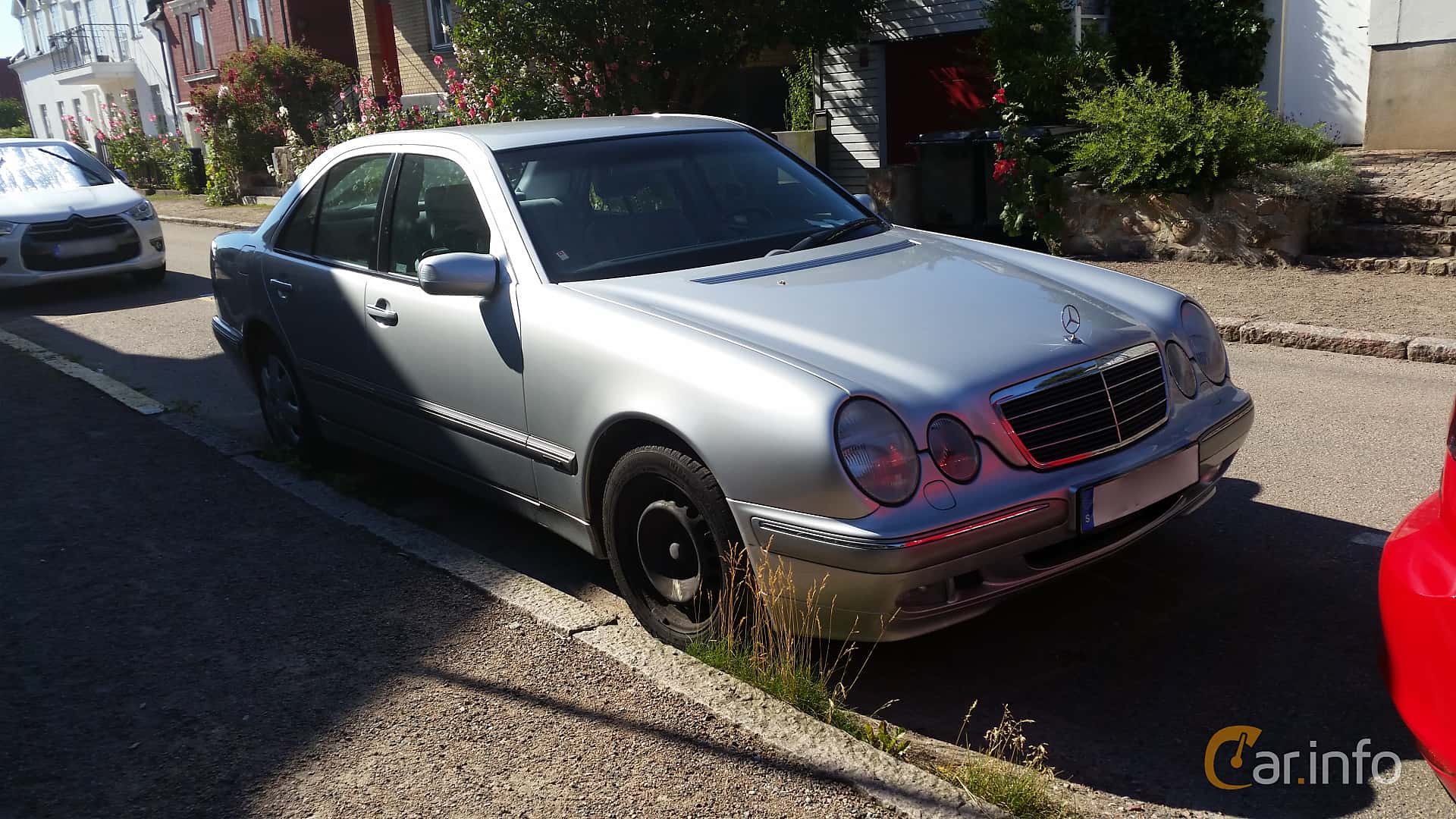 Mercedes-Benz E 240  170hp, 2002