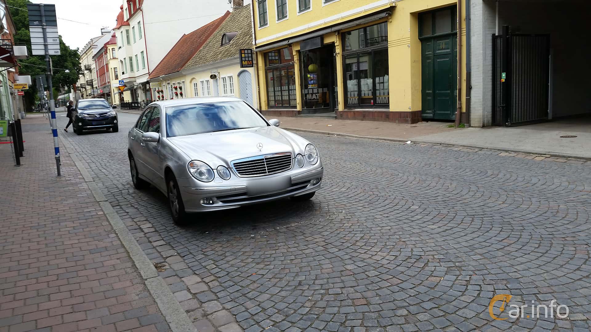 Mercedes-Benz E 200 Kompressor  Manual, 163hp, 2005