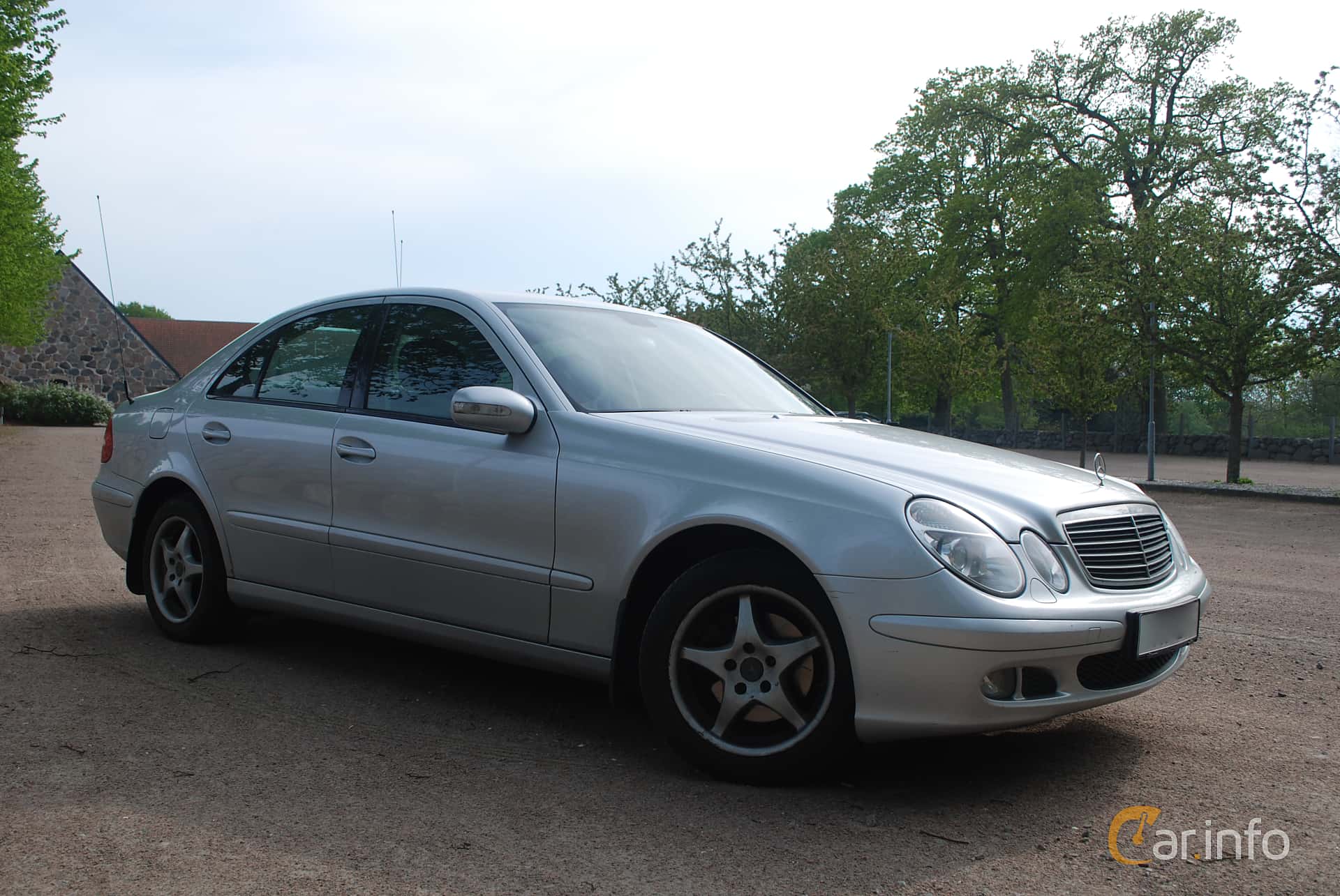 Mercedes-Benz E 200 CDI  Manual, 122hp, 2006