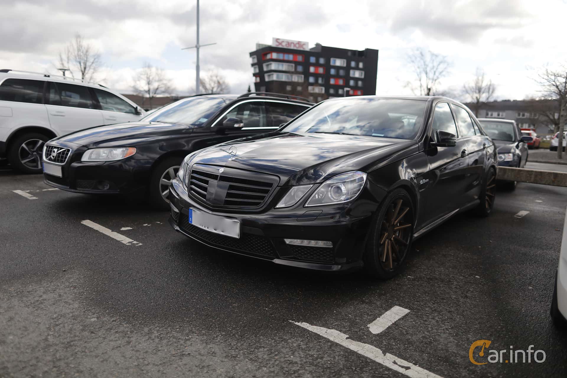 Mercedes-Benz E 63 AMG  , 525hp, 2011