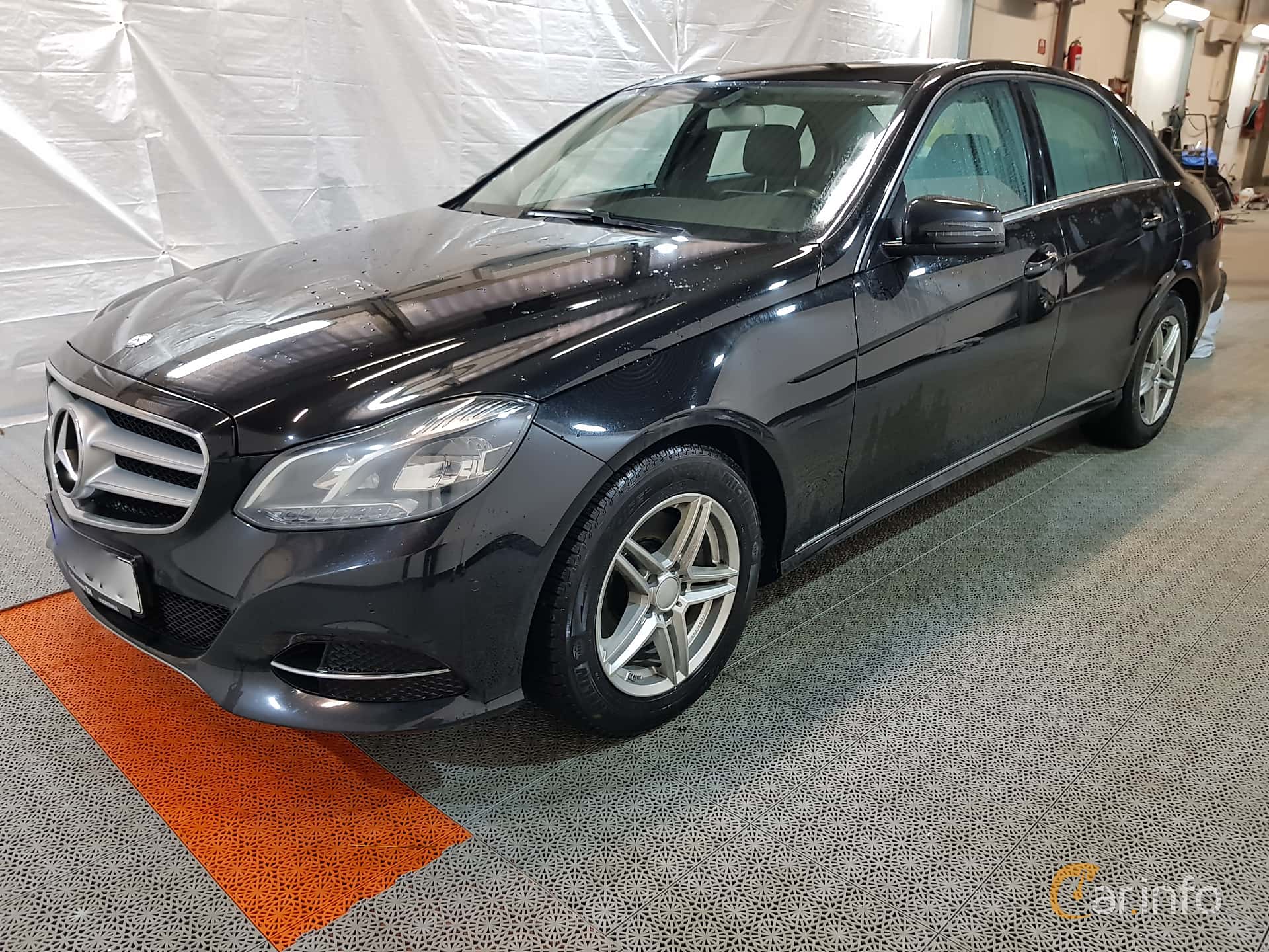 Mercedes-Benz E 250 BlueTEC  204hp, 2016