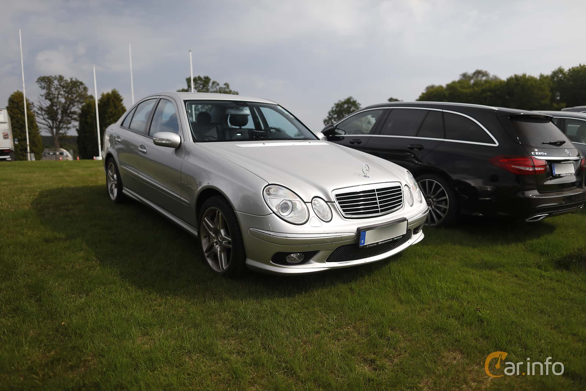 Mercedes-Benz E 55 AMG  5G-Tronic, 476hp, 2004