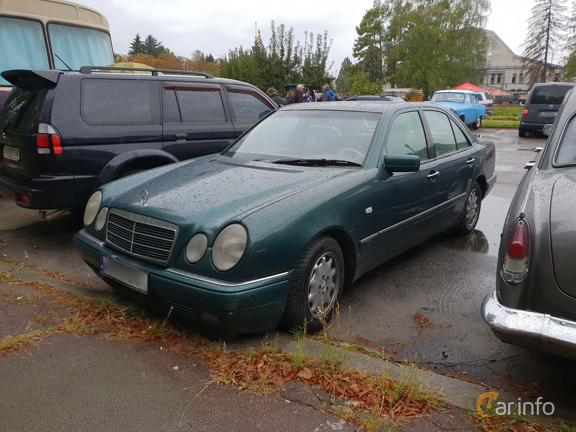 Mercedes-Benz E 220 CDI  125hp, 1999