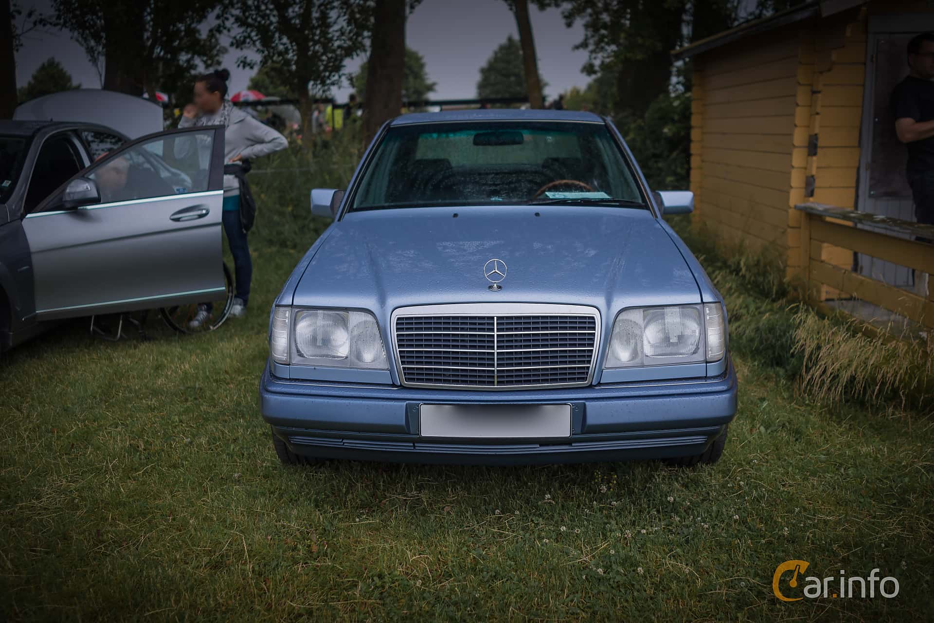 Mercedes-Benz E 420  Automatic, 279hp, 1994