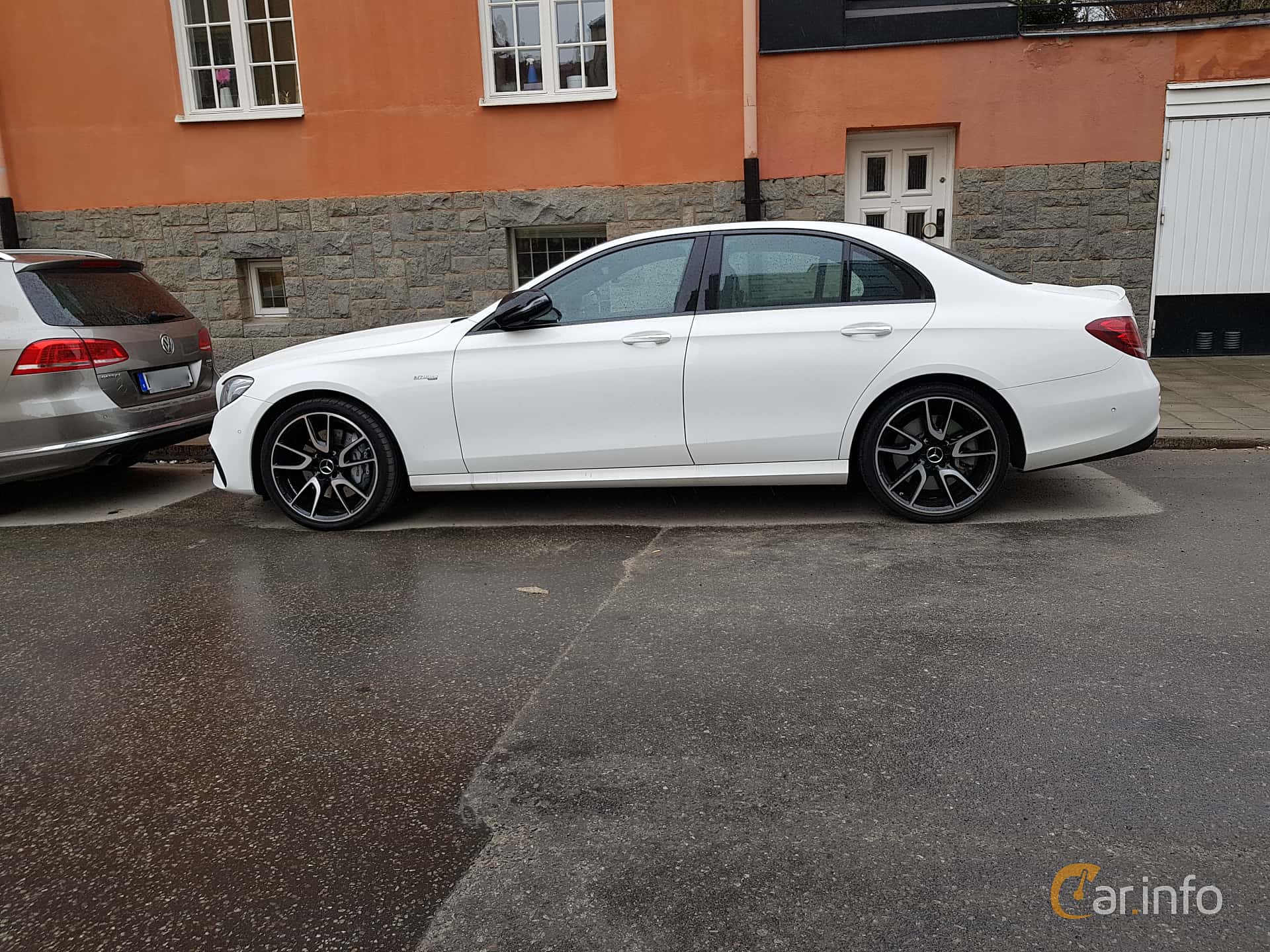 Mercedes-Benz AMG E 43 4MATIC  9G-Tronic, 401hp, 2019