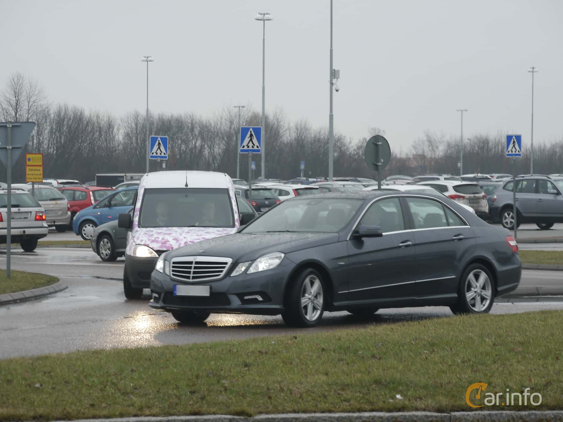 Mercedes-Benz E 350 CDI 4MATIC BlueEFFICIENCY  7G-Tronic Plus, 265hp, 2013