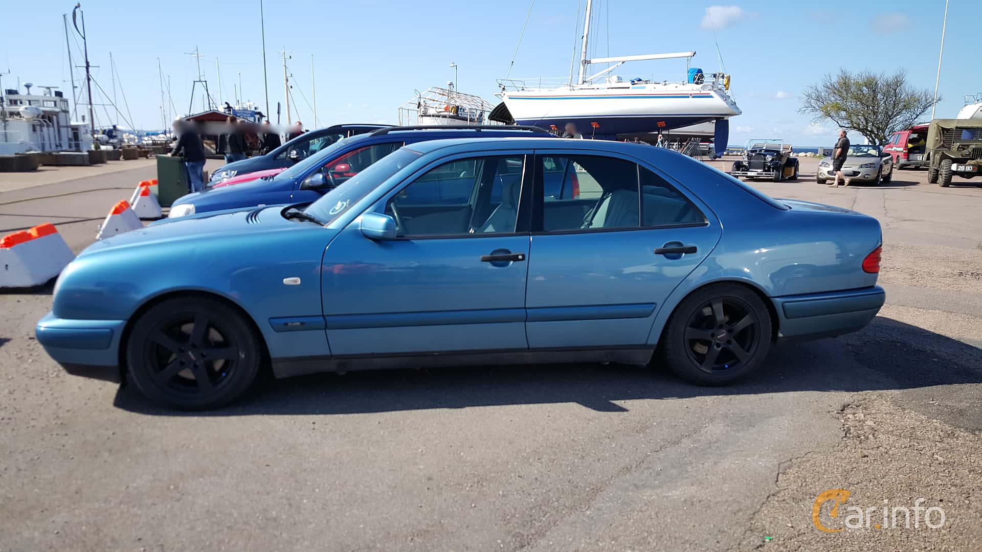 Mercedes-Benz E 300 TD  Automatic, 177hp, 1999