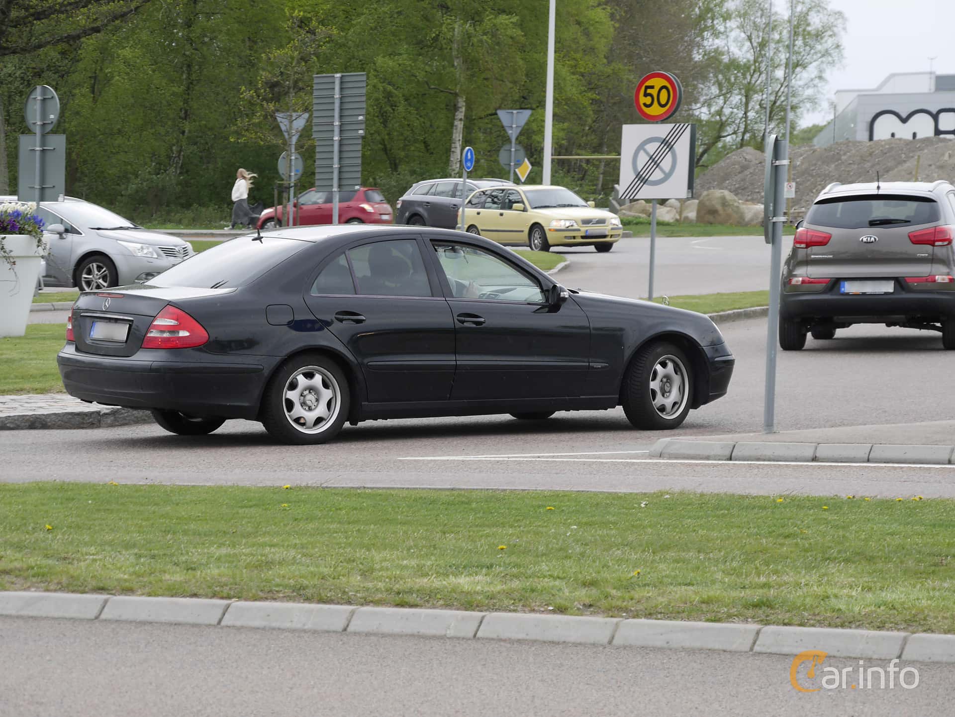 Mercedes-Benz E 220 CDI  Manual, 150hp, 2003