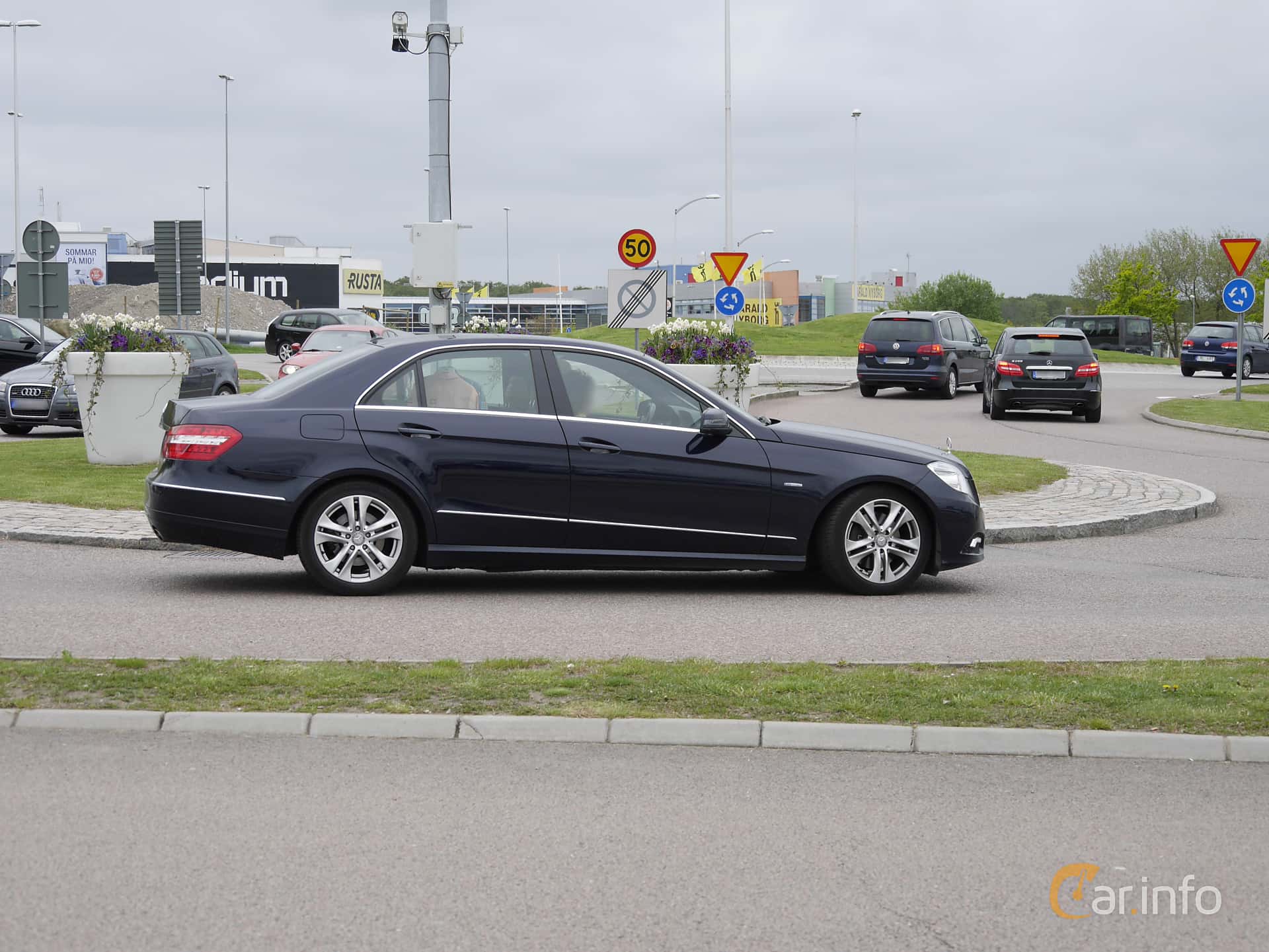 Mercedes-Benz E 350 CDI BlueEFFICIENCY  7G-Tronic, 231hp, 2010