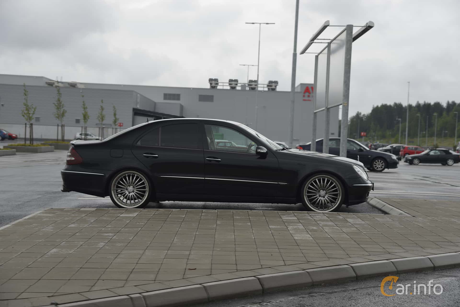 Mercedes-Benz E 320  5G-Tronic, 224hp, 2002