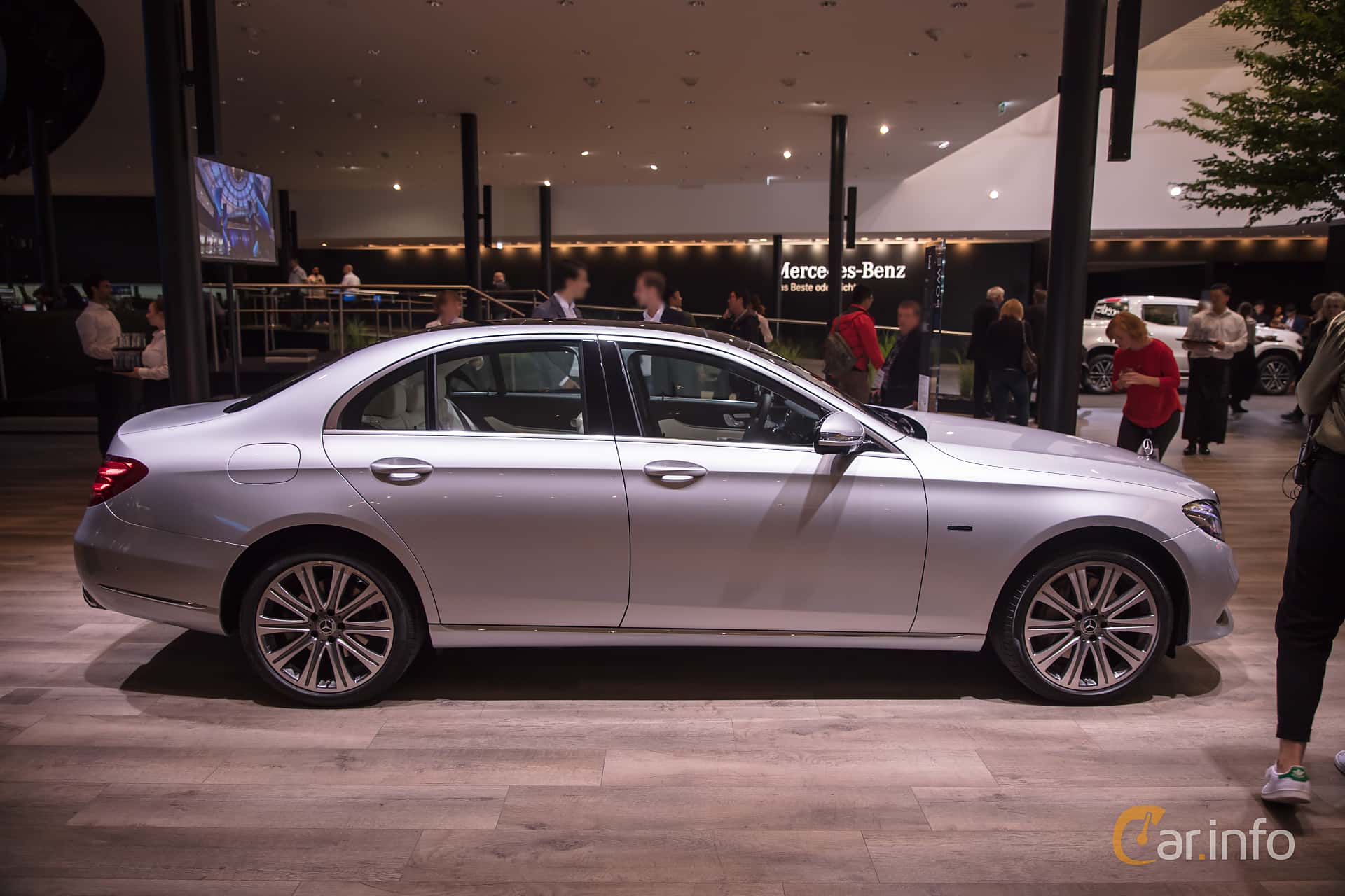 Mercedes-Benz E 350 e  9G-Tronic, 279hp, 2018