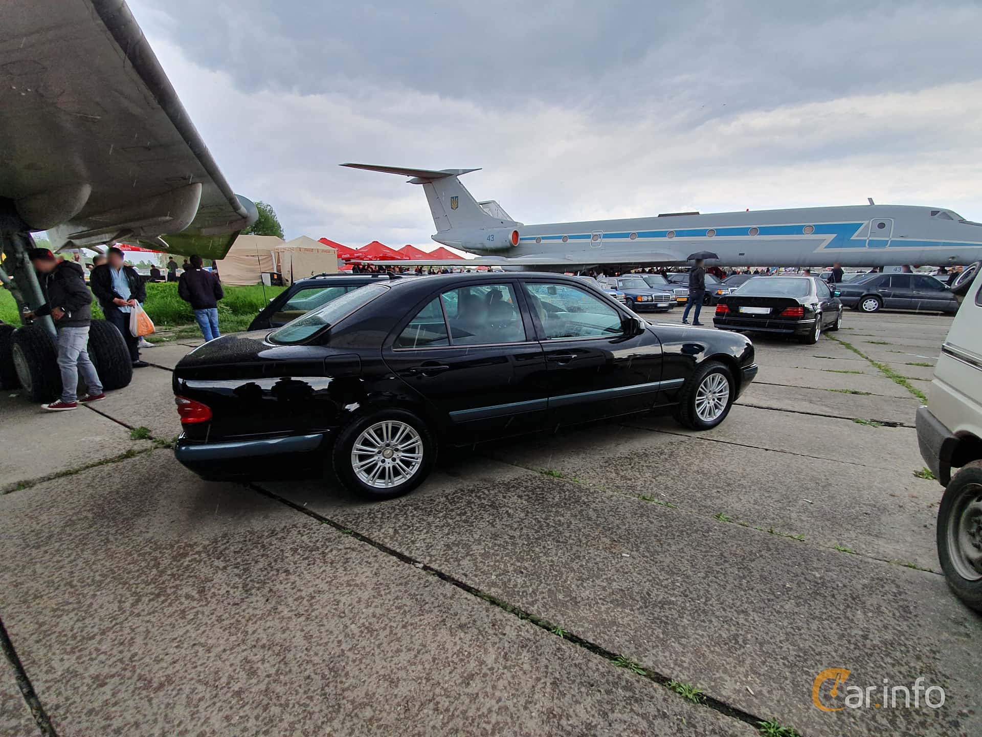 Mercedes-Benz E 200  136hp, 1999