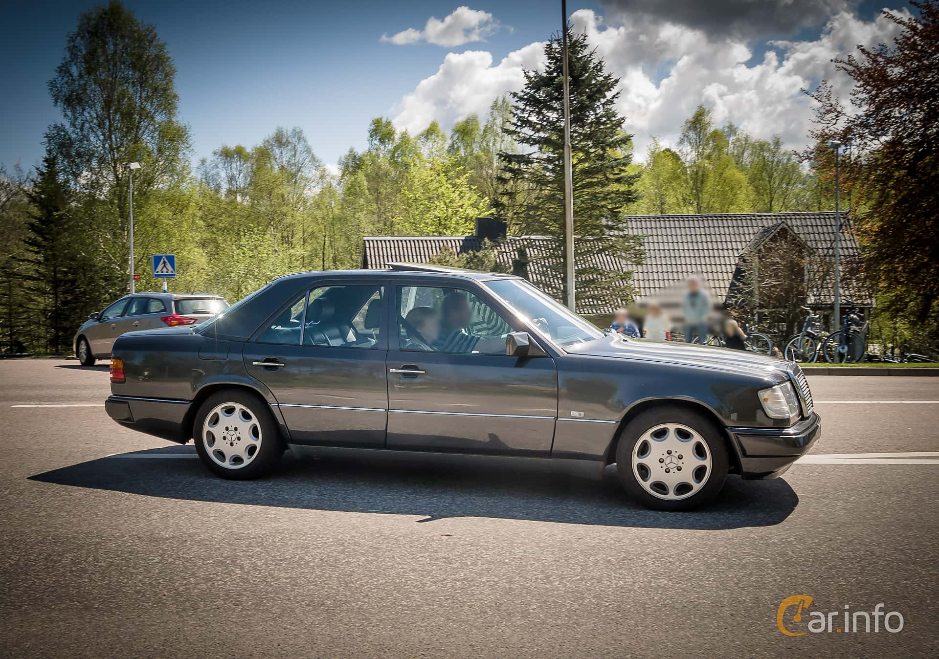 Mercedes-Benz 400 E  4G-Tronic, 279hp, 1993