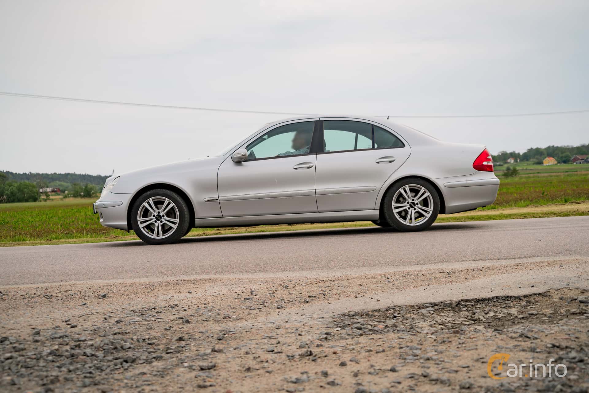 Mercedes-Benz E 240  177hp, 2006
