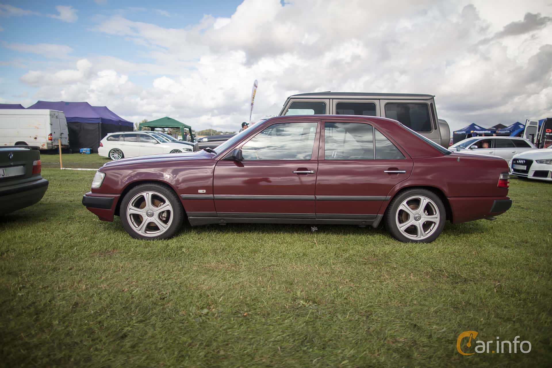 Mercedes-Benz 200 E  Manual, 122hp, 1989