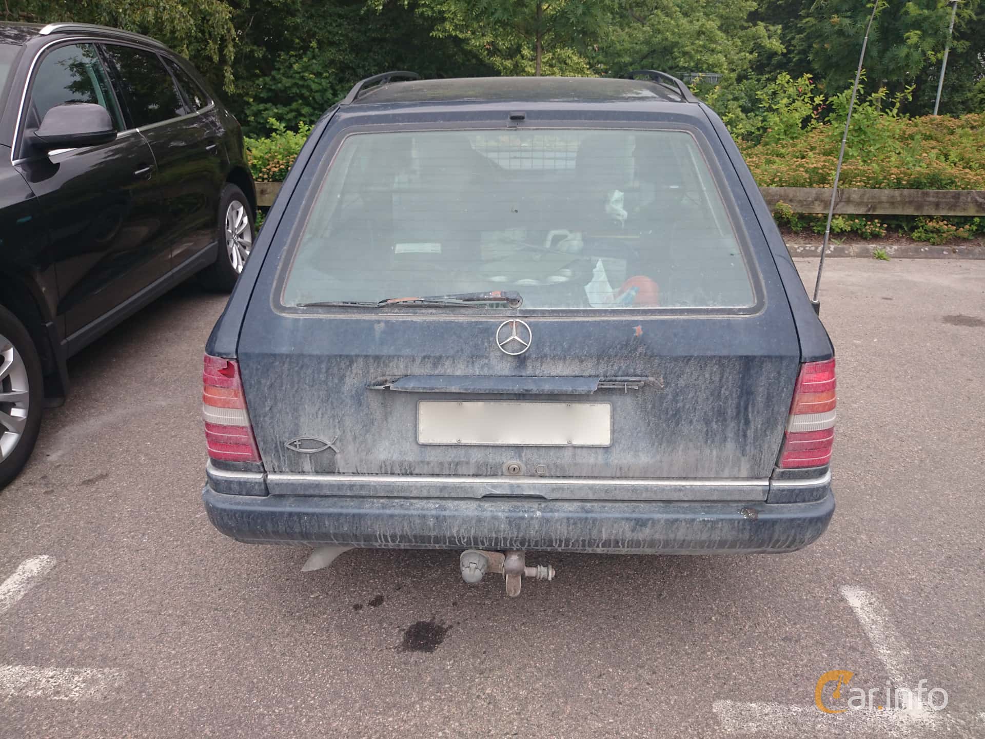 Mercedes-Benz E 250 T D  Manual, 113hp, 1994