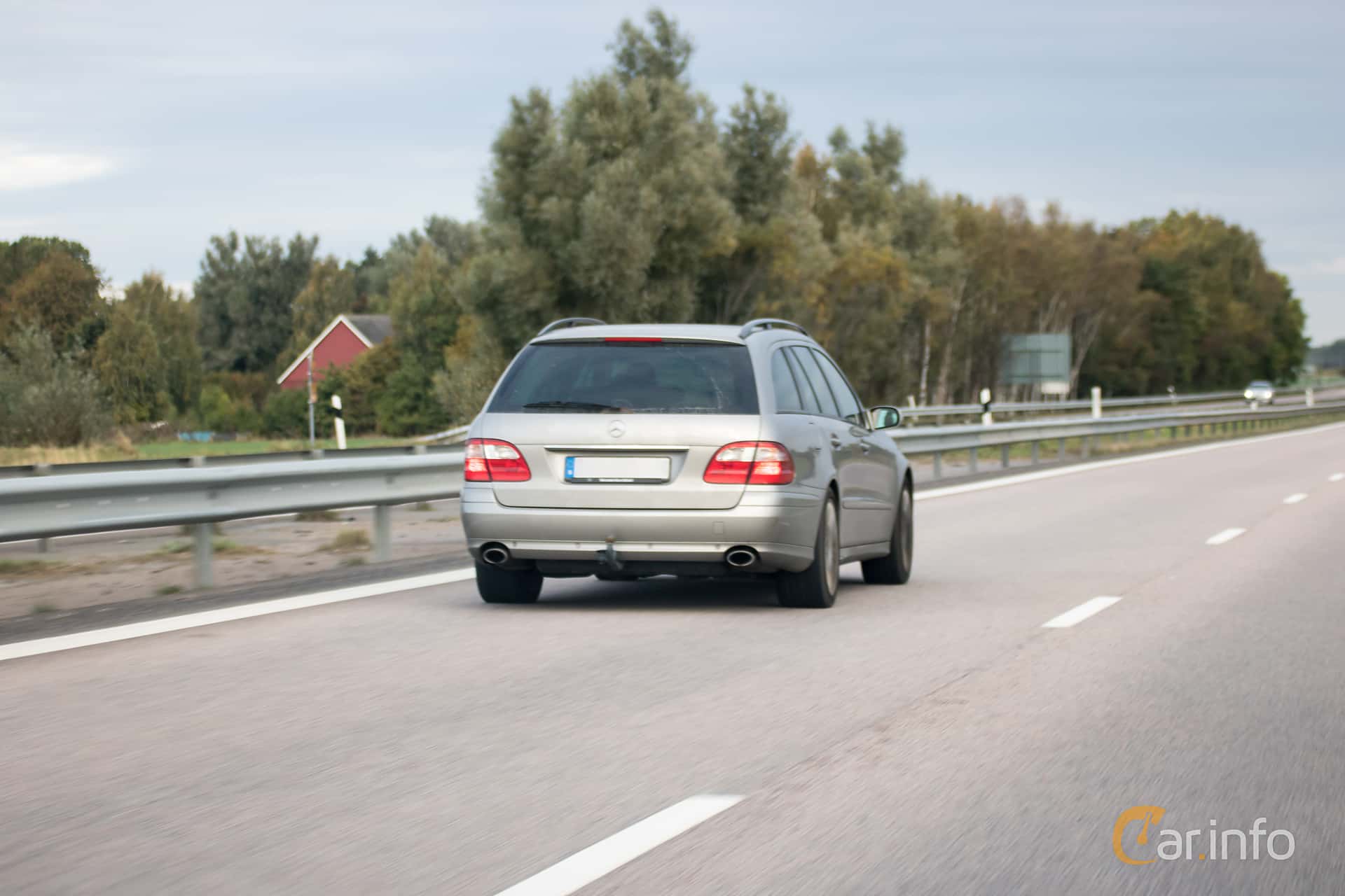 Mercedes-Benz E 280 T  231hp, 2007