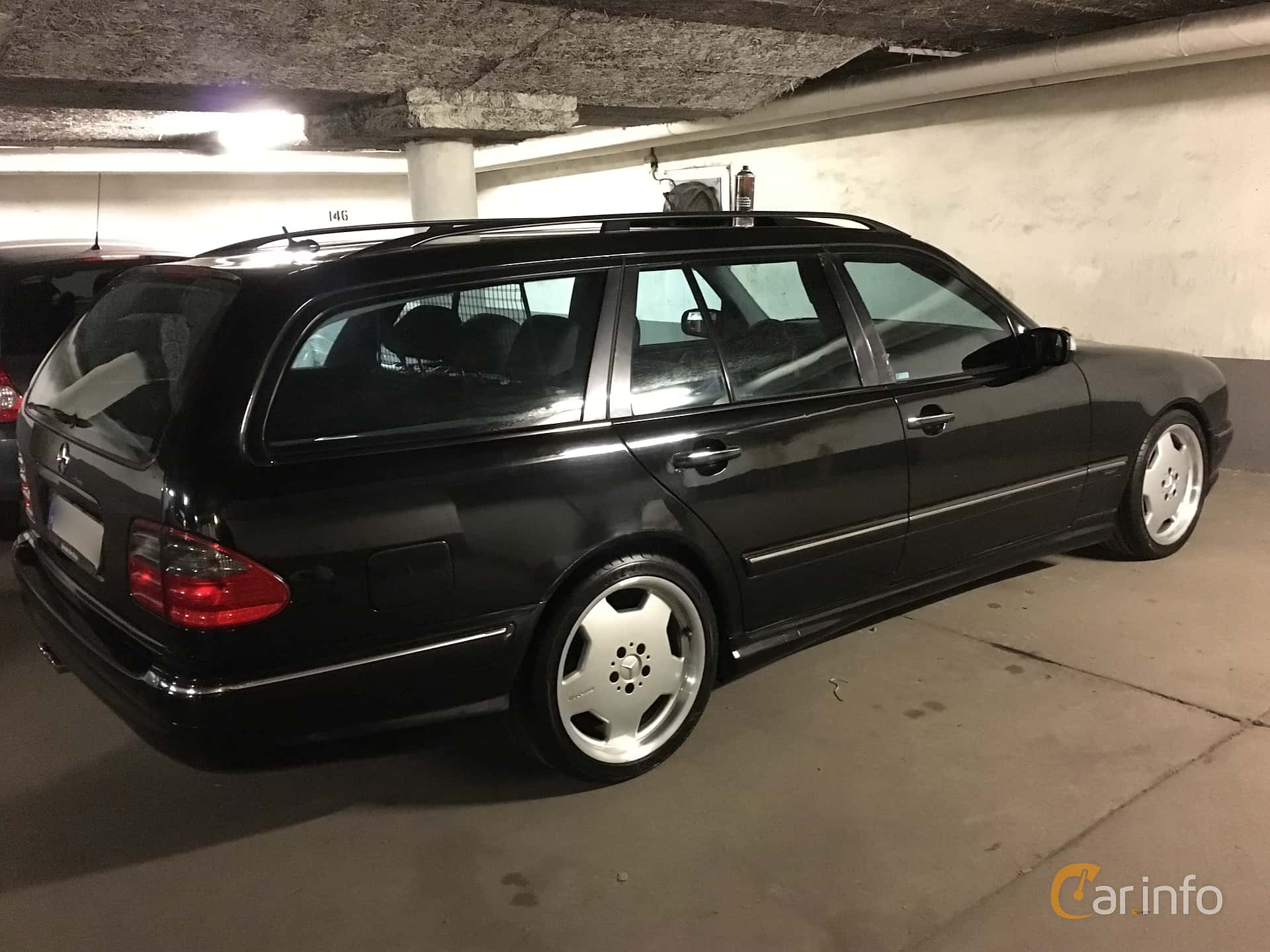 Mercedes-Benz E 55 AMG T  Automatic, 354hp, 2001