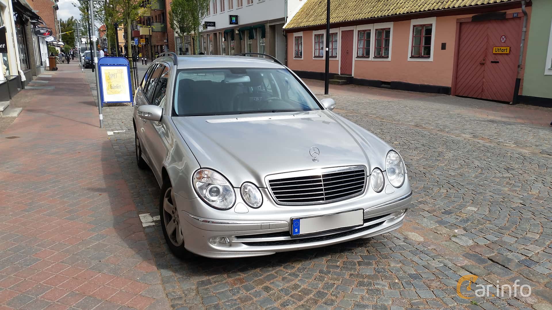 Mercedes-Benz E 320 T  5G-Tronic, 224hp, 2006