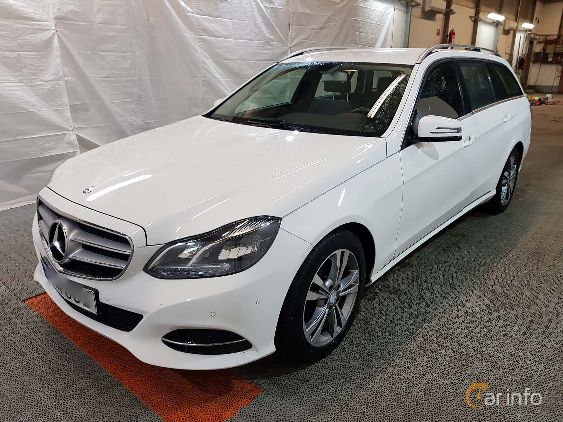 Mercedes-Benz E 250 T BlueTEC  Manual, 204hp, 2016