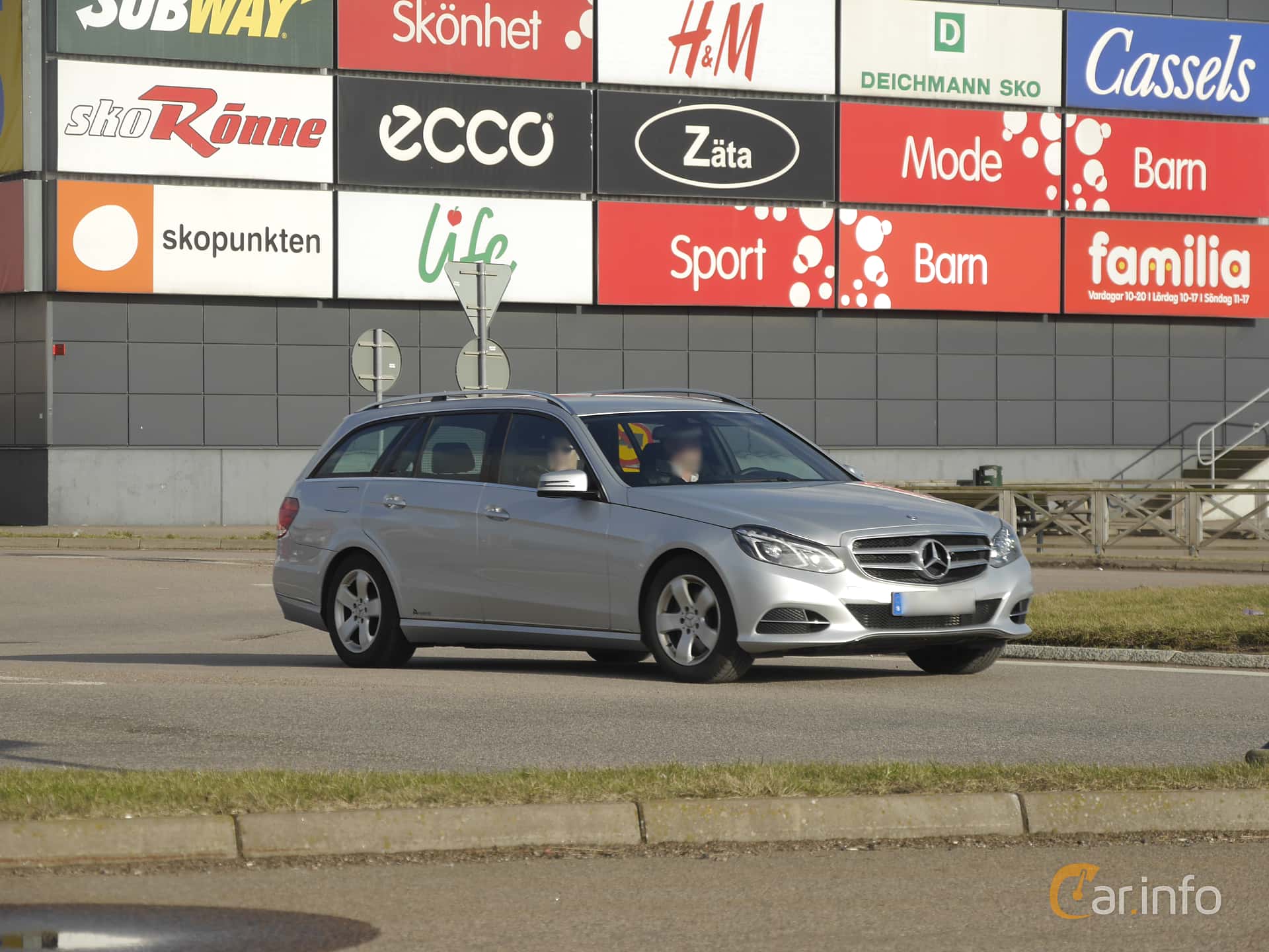 Mercedes-Benz E 250 T  7G-Tronic Plus, 211hp, 2014